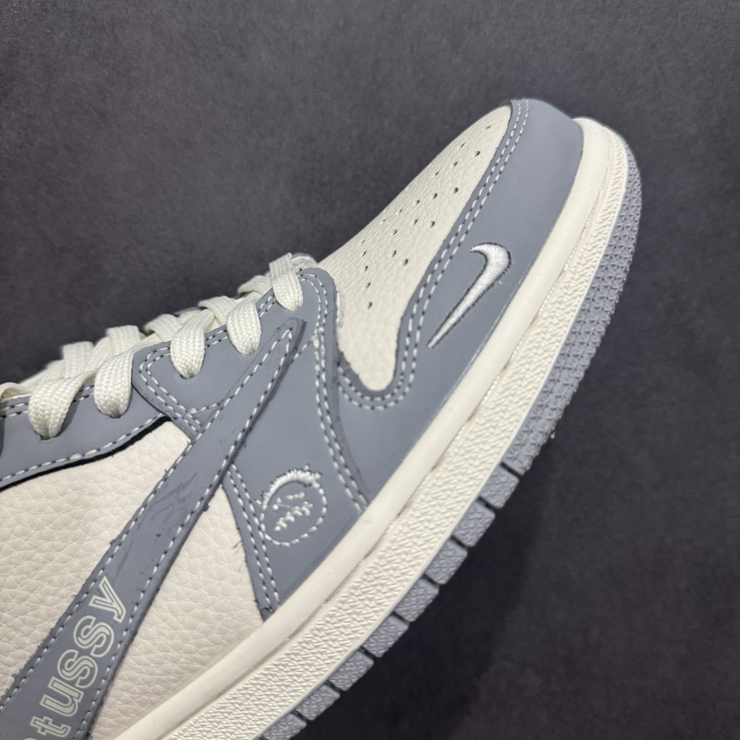280  【定制版】Travis Scott x Fragment Design x Air Jordan 1 Low OG SP 乔1斯图西联名 米灰鬼脸 低帮文化休闲板鞋 LD2025-001