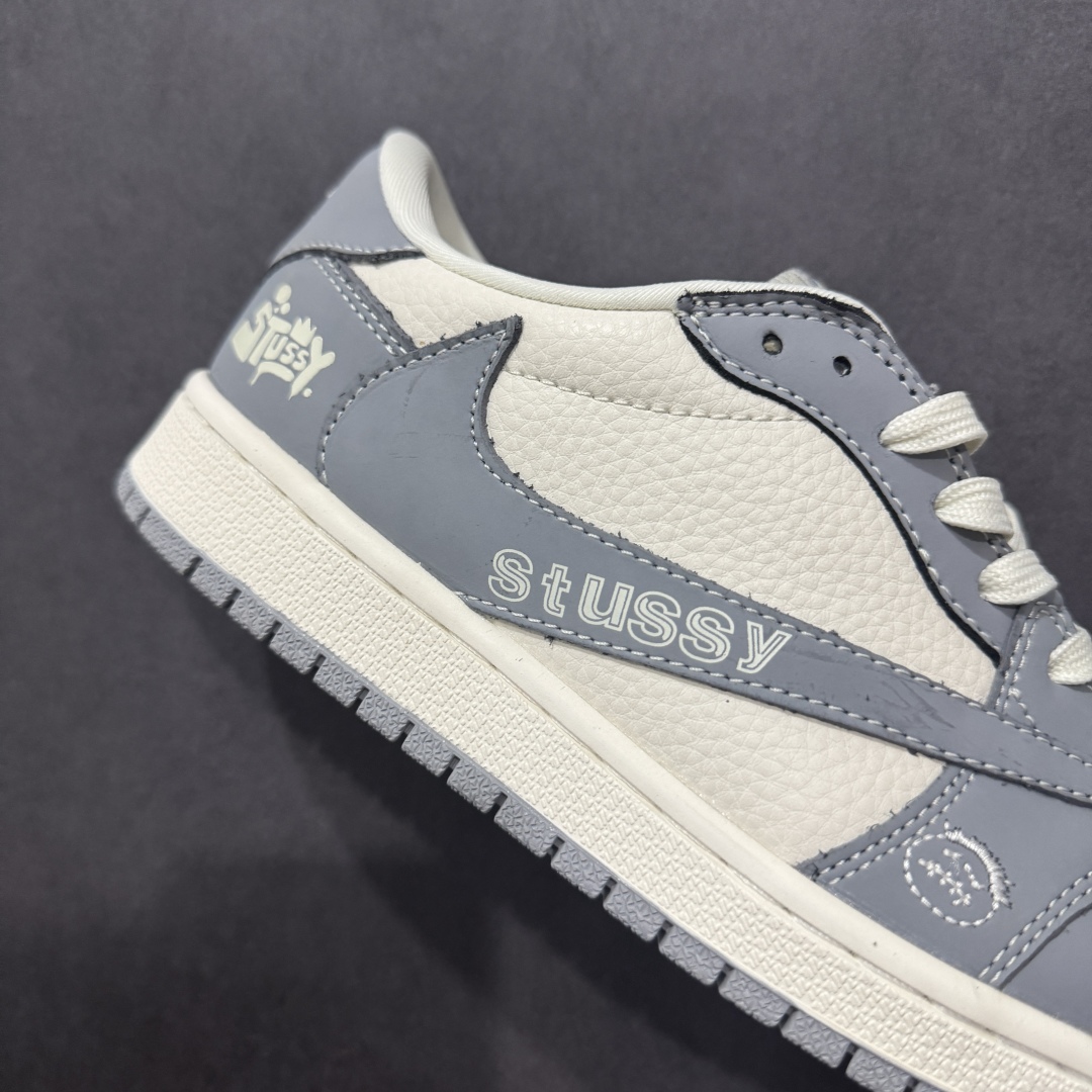 280  【定制版】Travis Scott x Fragment Design x Air Jordan 1 Low OG SP 乔1斯图西联名 米灰鬼脸 低帮文化休闲板鞋 LD2025-001