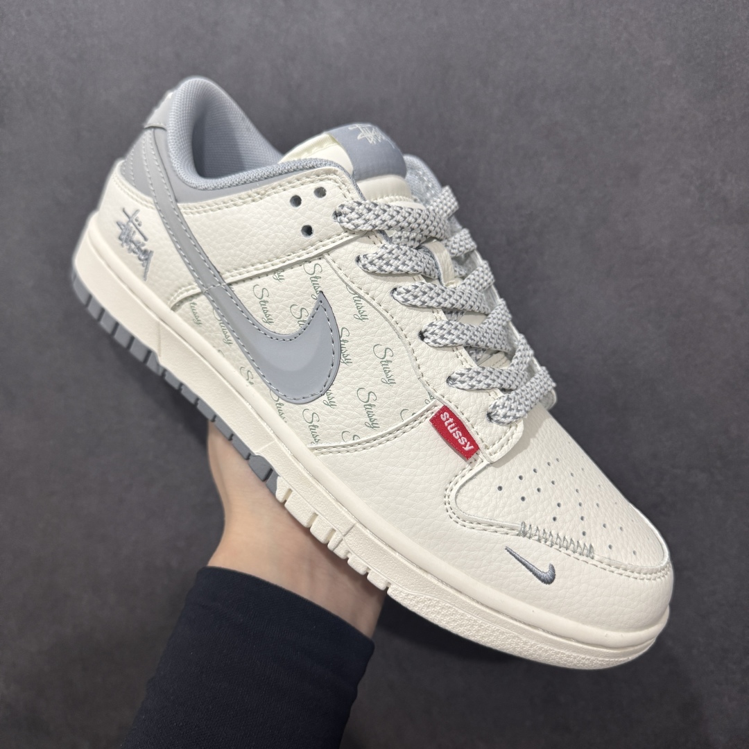 280  【定制版】Nike SB Dunk Low 斯图西联名 立体灰勾  低帮休闲板鞋  XS6089-540