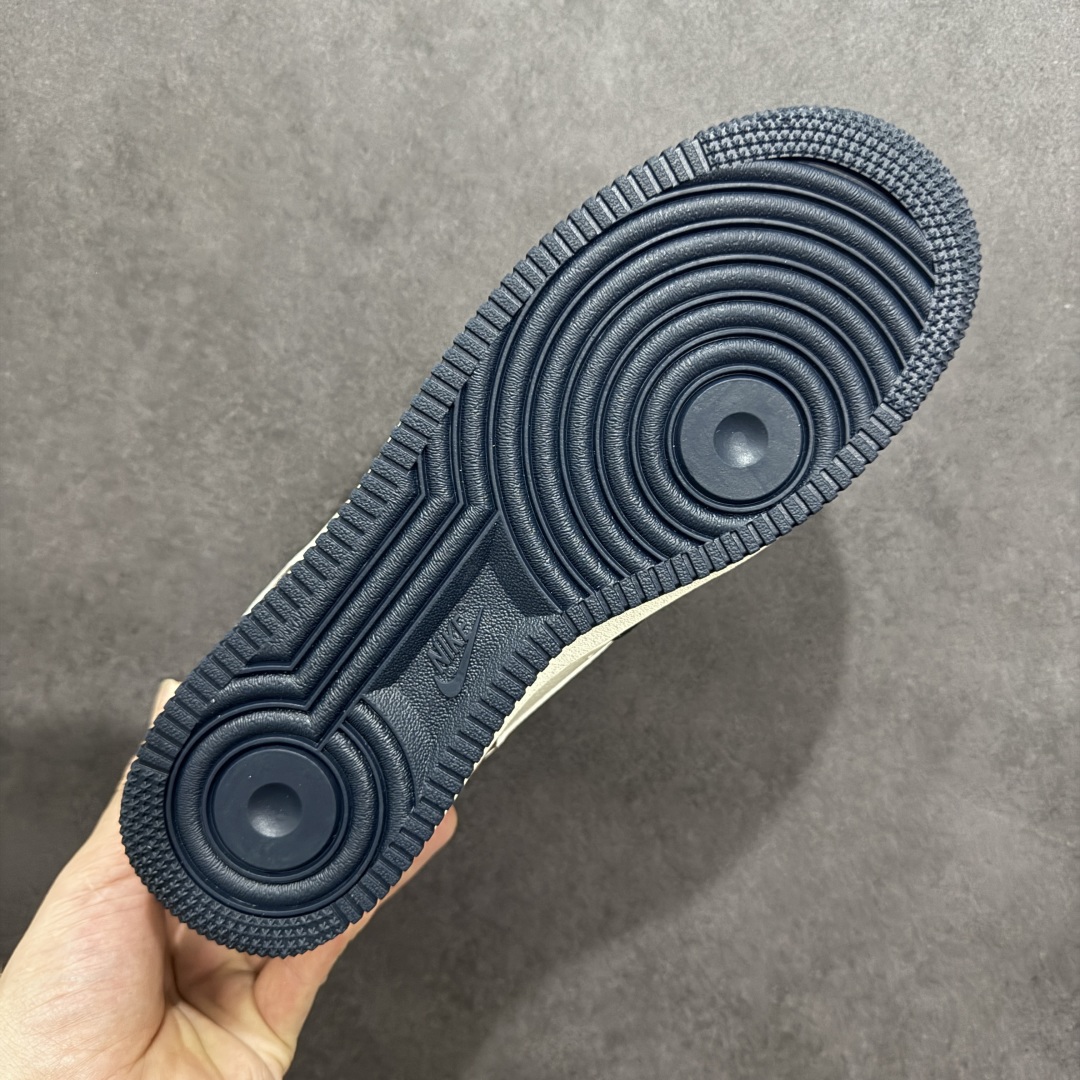 260  【定制版】海外限量发售NIke Air Force 1 '07 Low “斯图西联名——白蓝巧克力”空军一号 低帮 KK1988-061
