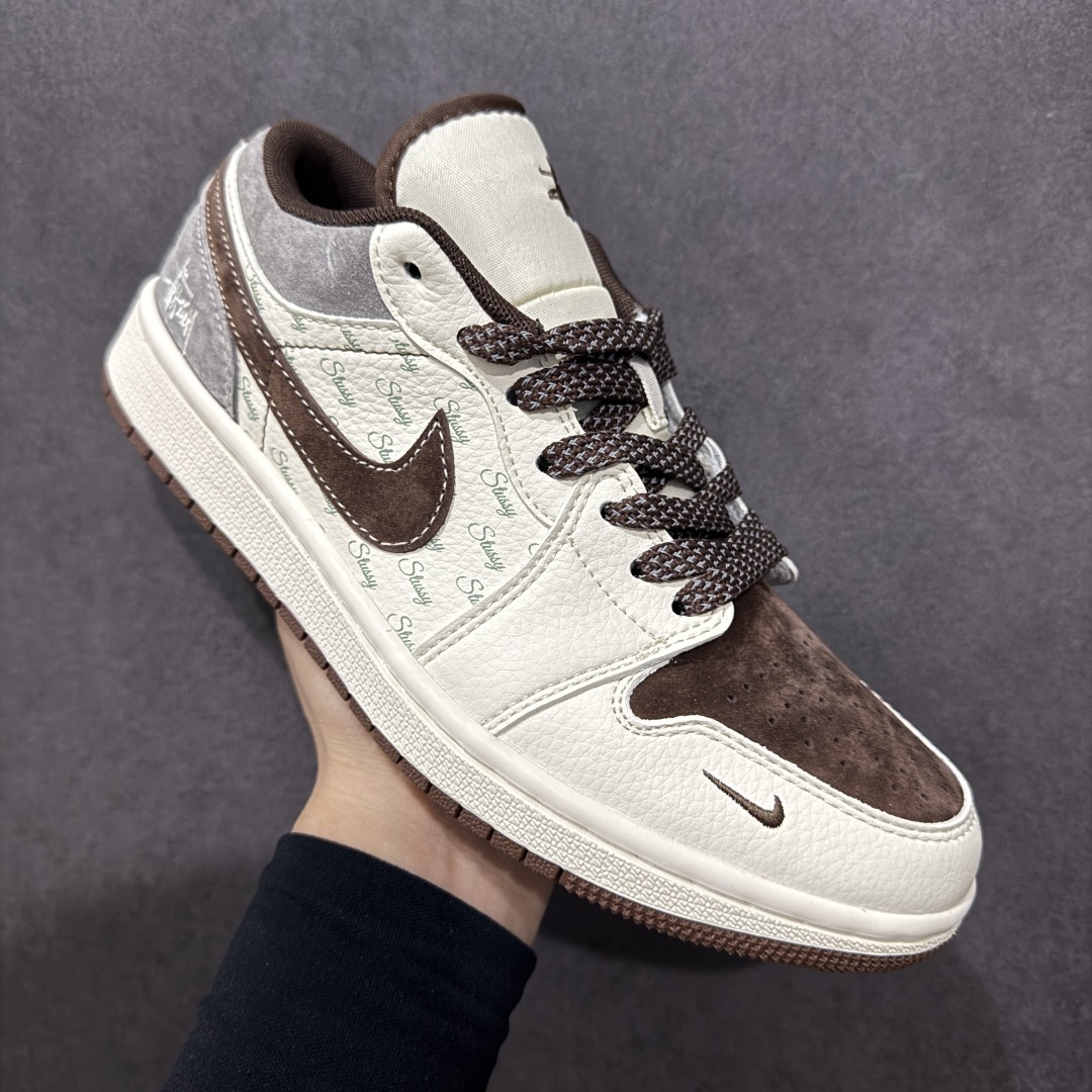 260  【定制版】Air Jordan 1 Retro Low x Stussy 白棕小钩  XS6086-015