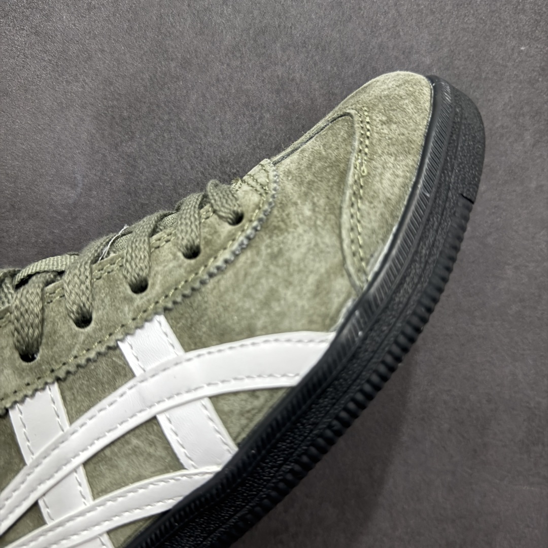 图片[5]-【公司级】亚瑟士/鬼冢虎 Onitsuka Tiger Tokuten复古跑鞋街拍潮鞋低帮板鞋经典款德训中性复古运动鞋 轻盈舒适，时尚与复古与一体！轻盈的款式，适合夏天~简单的设定配合修长的线条，全鞋身均以麖皮打造，散发着日本新一代的潮流品味，无论配衬任何造型都能胜任。 Tokuten 精神来自80年代的室内用鞋，T-TOE前足补强设计，环状中底底部结构，橡胶大底元素，防滑耐磨的同时保持着鞋子的轻盈,并提供良好牵引力，脚感柔软舒适，长时间行走也不会觉得脚部不适。经典复刻款，休闲百搭，中性款男女都可穿。 尺码：36 37 37.5 38 39 39.5 40 41.5 42 42.5 43 44 45-选品中心