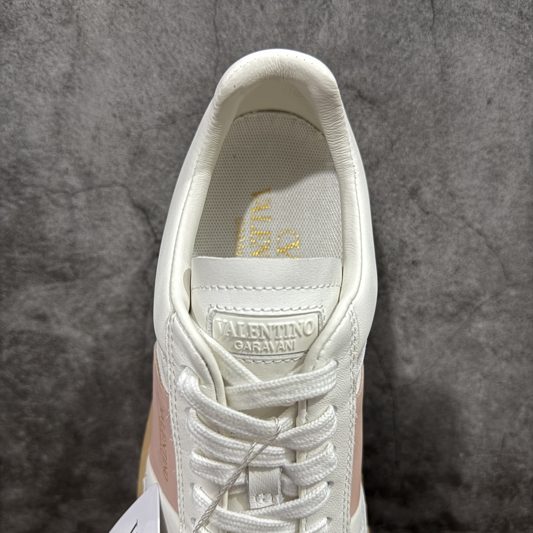 320  【广东纯原版本】Valentino 华伦天奴 新款休闲鞋2023最新款 走秀情侣爆款 休闲鞋