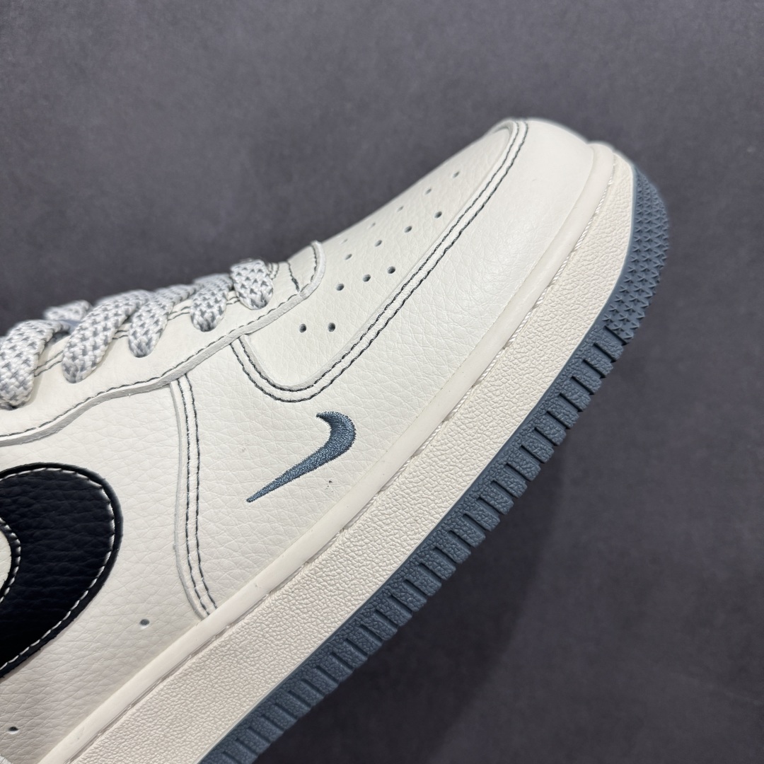 260  【定制版】海外限量发售NIke Air Force 1 '07 Low “斯图西联名——灰底黑勾”空军一号 低帮 运动鞋    XZ6188-761
