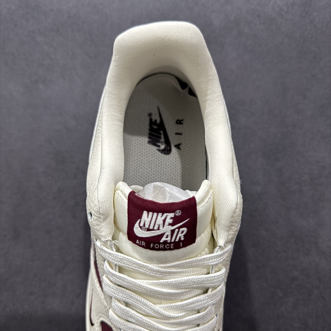 NIke Air Force 1 '07 Low “Supreme联名——米酒红”空军一号 低帮 运动鞋 休闲鞋 KK1988-070