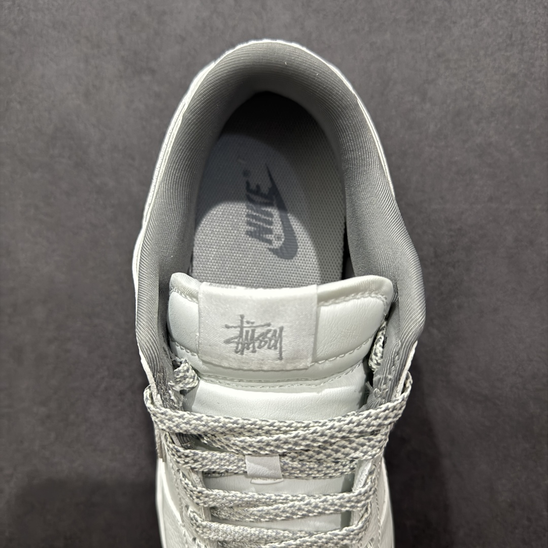 【定制版】Nike SB Dunk Low 斯图西系列 字幕白勾 周年高端定制 低帮休闲板鞋 CS1688-103