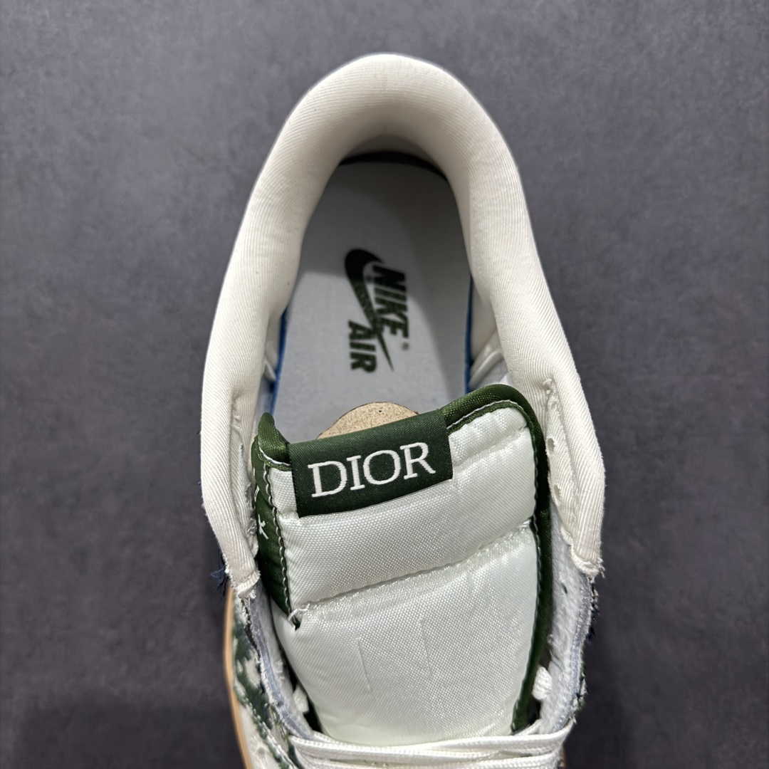 280  【定制版】Fragment x Travis Scott x Dior Air Jordan 1 Low 三方联名倒钩 XS2024-010