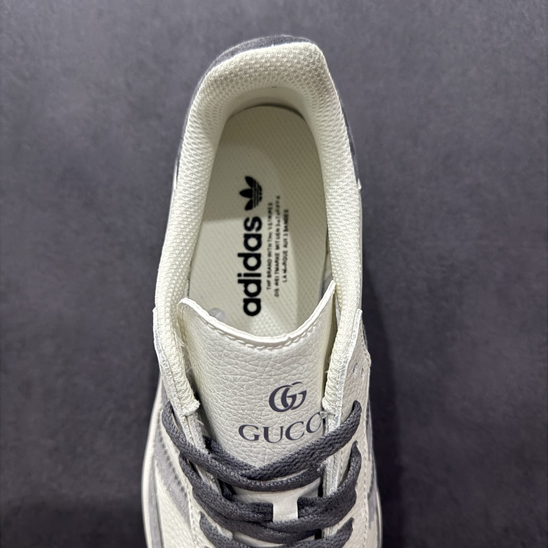 240  【定制版】AD Originals Gazelle INdoor  三叶草休闲防滑耐磨低帮板鞋 LJ9904