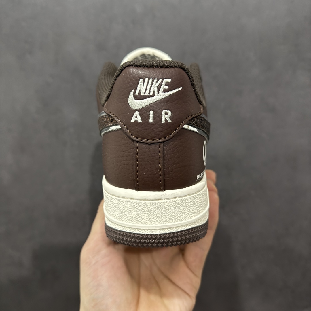 240   【定制版】Nike Air Force 1 Low 小雏菊联名  QY6818-613