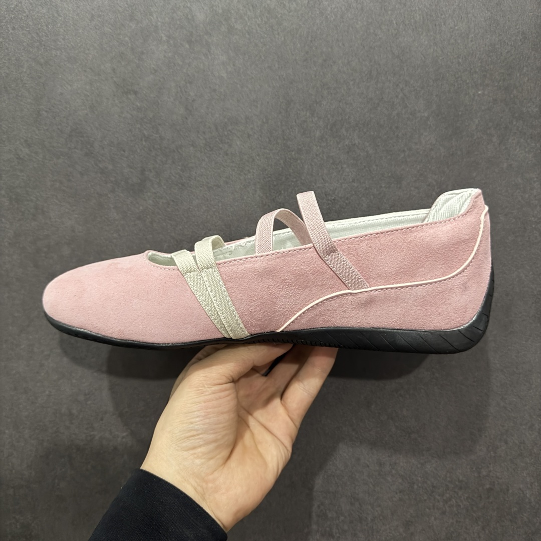 图片[2]-【公司级】Puma Speedcat 舒适百搭 低帮 芭蕾鞋 #朴彩英 rose 同款 黑粉配色甜酷感拉满 低帮设计超显脚踝纤细，上脚轻盈又舒适。不管日常出街还是运动都适配，防滑耐磨超抗造。 尺码：36 37.5 38 38.5 39 40-选品中心