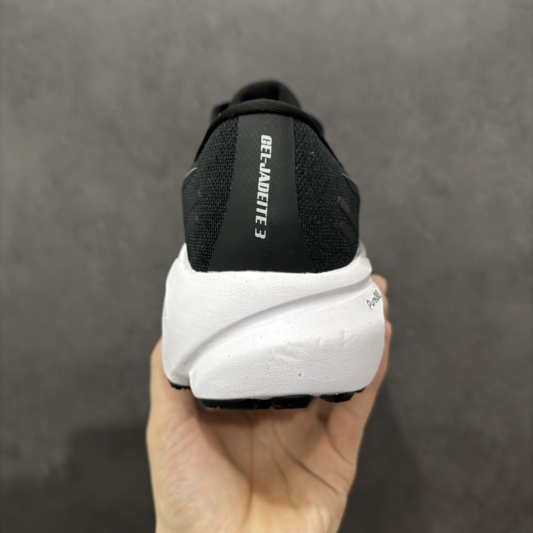 图片[4]-【公司级】Asics Gel-Jadeite 3 纯原版本 亚瑟士运动休闲透气专业跑鞋 ASICS GEL技术 可提供柔软的缓冲体验 它使用Nyla-sheen合成纤维面料和DURASKIN增强材料精心制作而成 此外 还采用了防扭矩稳定系统 以及三密度中底和带有橡胶后跟胶的吹塑橡胶外底 为这种中高里程儿童创造了画龙点睛的一笔 尺码：36-45-选品中心