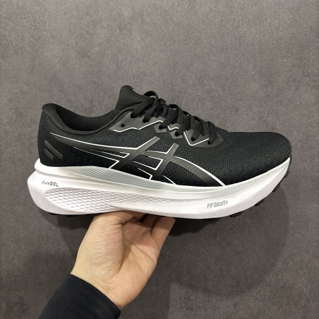 【公司级】Asics Gel-Jadeite 3 纯原版本 亚瑟士运动休闲透气专业跑鞋 ASICS GEL技术 可提供柔软的缓冲体验 它使用Nyla-sheen合成纤维面料和DURASKIN增强材料精心制作而成 此外 还采用了防扭矩稳定系统 以及三密度中底和带有橡胶后跟胶的吹塑橡胶外底 为这种中高里程儿童创造了画龙点睛的一笔 尺码:36-45-选品中心
