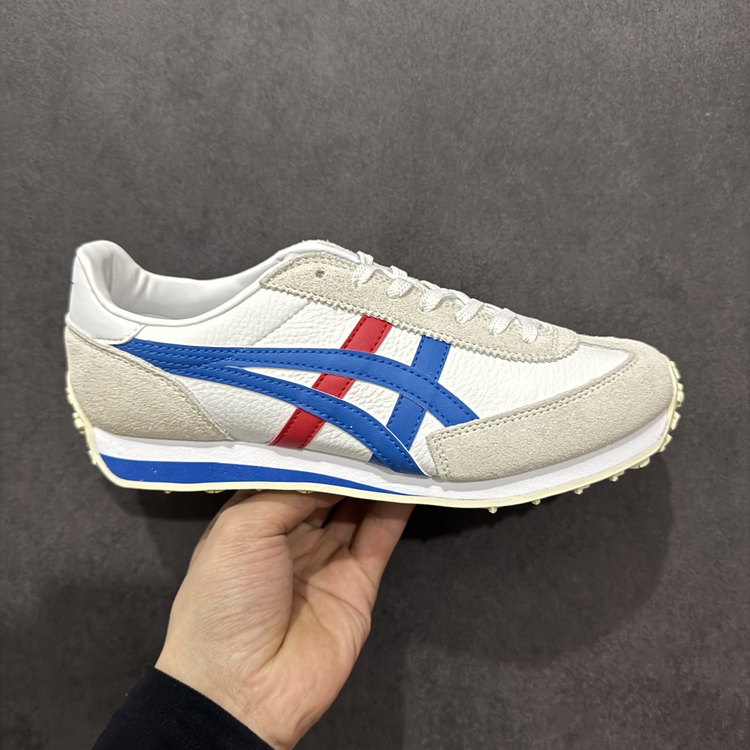 【公司级】Onitsuka Tiger鬼塚虎/鬼冢虎阿甘鞋EDR 78™休闲鞋78系列 中性休闲运动鞋 复古风的日常百搭神器它的设计灵感来源于经典跑步鞋,简约又不失时尚感。经典配色让整双鞋看起来特别温暖,搭配牛仔裤或者休闲裤都非常合适。鞋身采用优质材料制成,穿着起来轻便又舒适,长时间走路也不会觉得累。这双鞋的设计细节也很用心,鞋底纹路清晰,抓地力强,适合各种场合。无论是日常通勤还是周末出游,它都能成为你的最佳拍档。 尺码: 36-45 含半码 编码: FS220240-选品中心