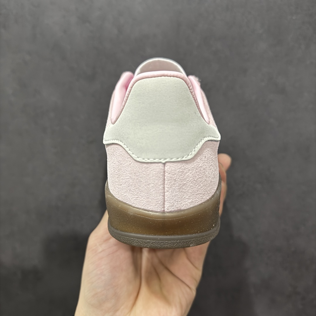 170  【正确版】阿迪达斯Adidas Gazelle Indoor Trainers 羚羊内训系列低帮复古德训风百搭休闲运动板鞋 粉白 JI2716