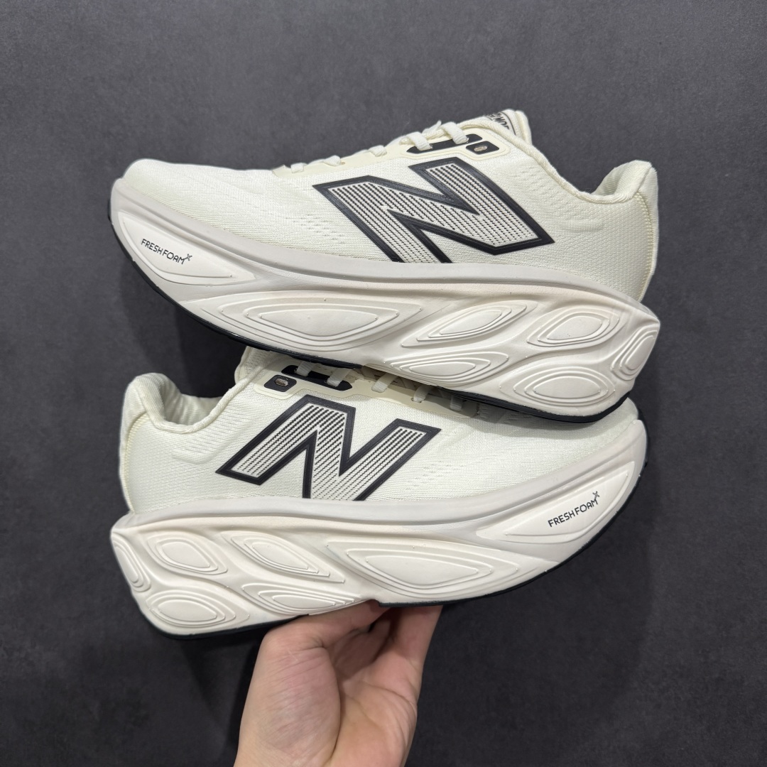 210  【纯原版】New Balance NB Fresh Foam  Evoz V5 舒适耐磨低帮跑步鞋  MMORCG5