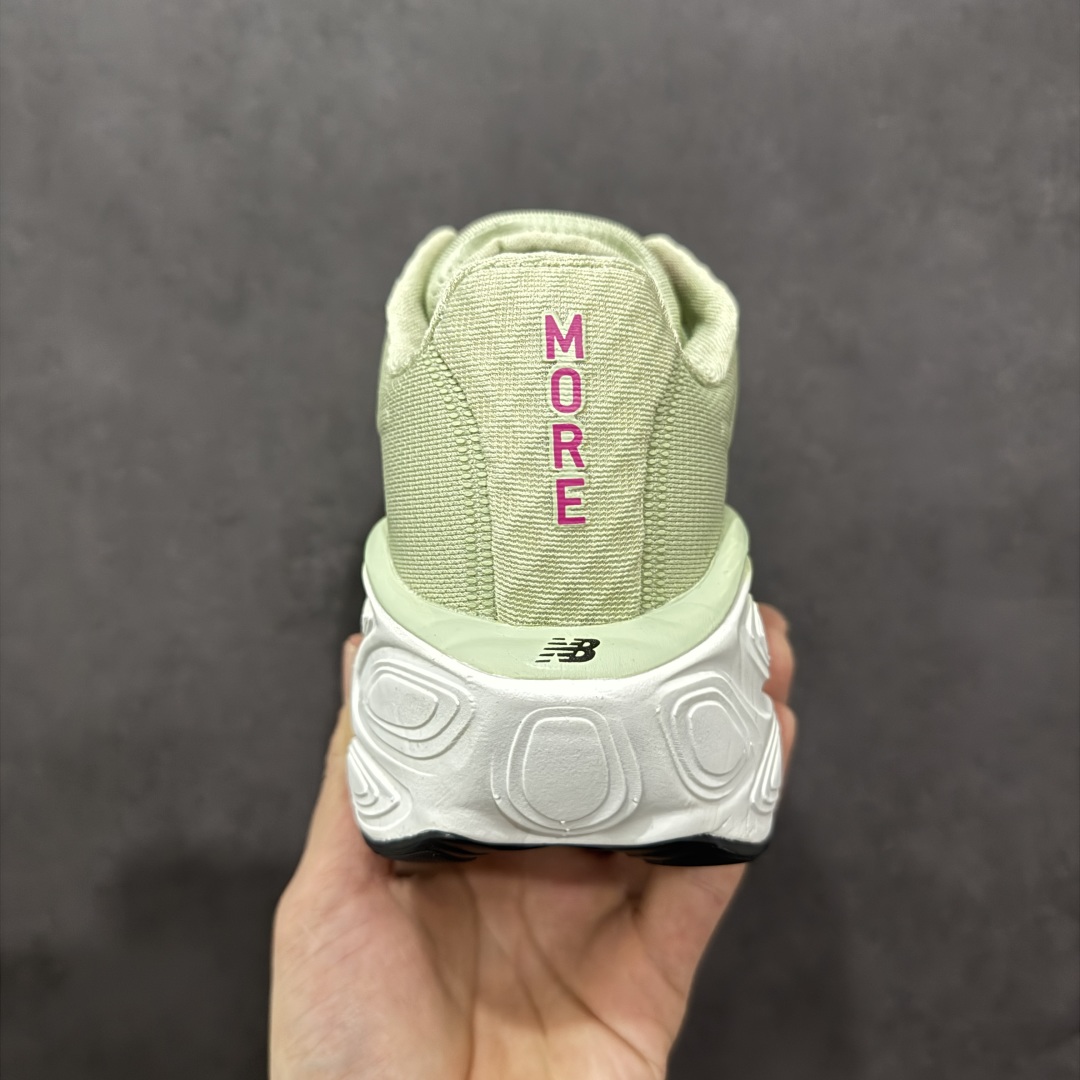  
【纯原版】New Balance NB Fresh Foam 
Evoz V5 舒适耐磨低帮跑步鞋 