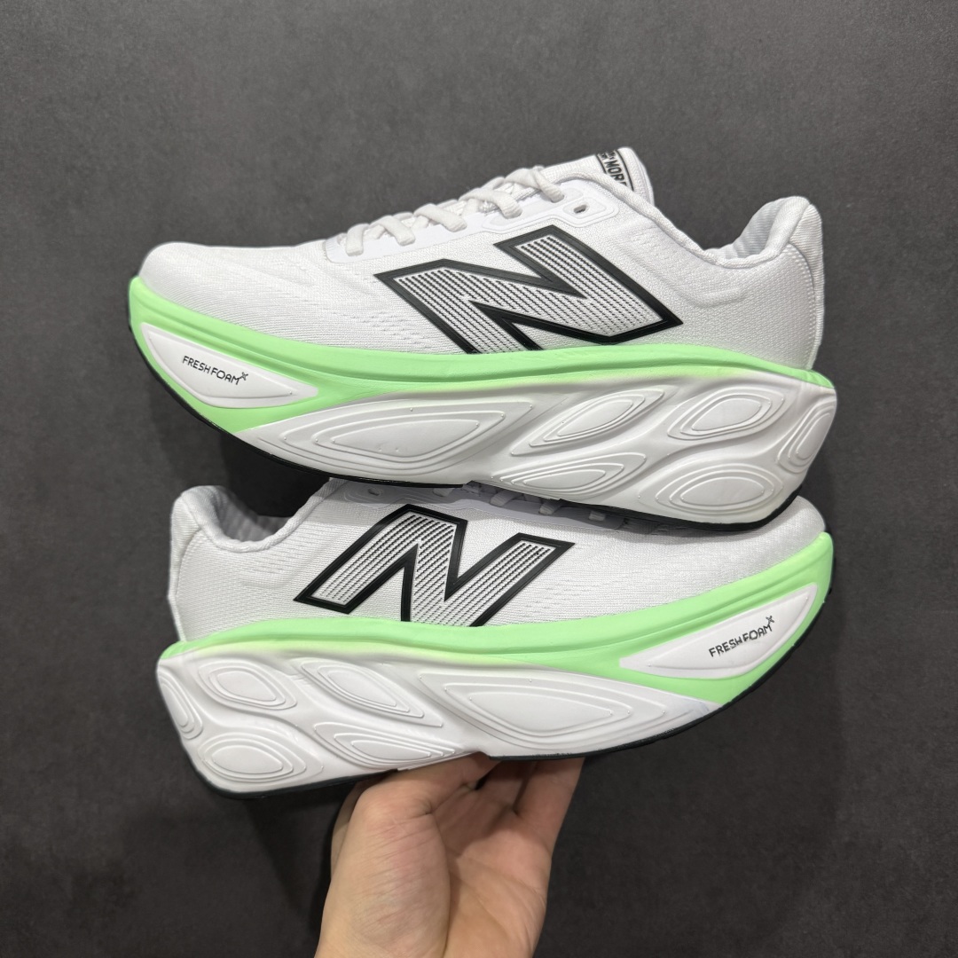 210  【纯原版】New Balance NB Fresh Foam  Evoz V5 舒适耐磨低帮跑步鞋  MMORCG5