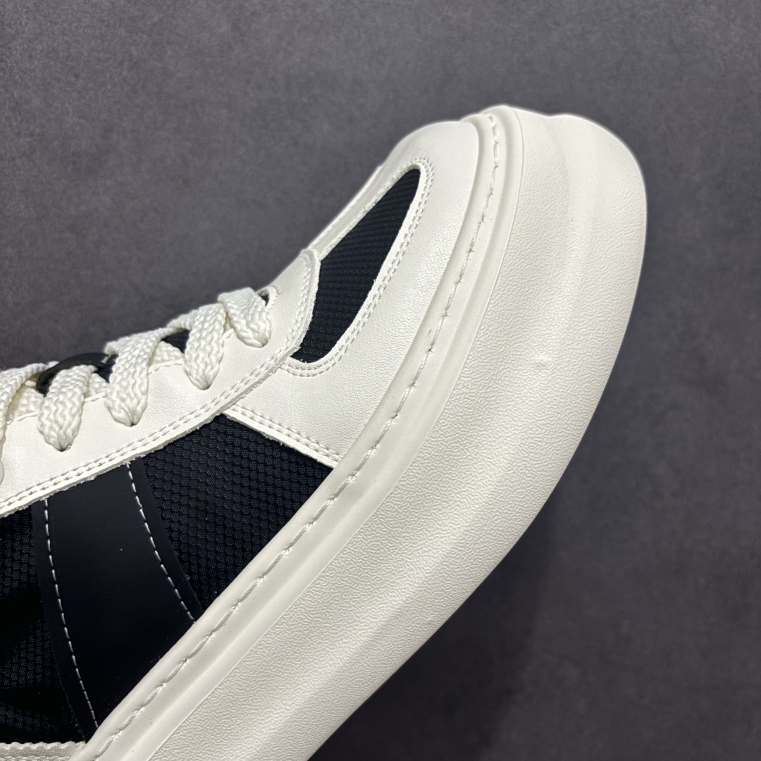280  ECCO爱步男款休闲鞋 25年新品舒适耐磨平底板鞋