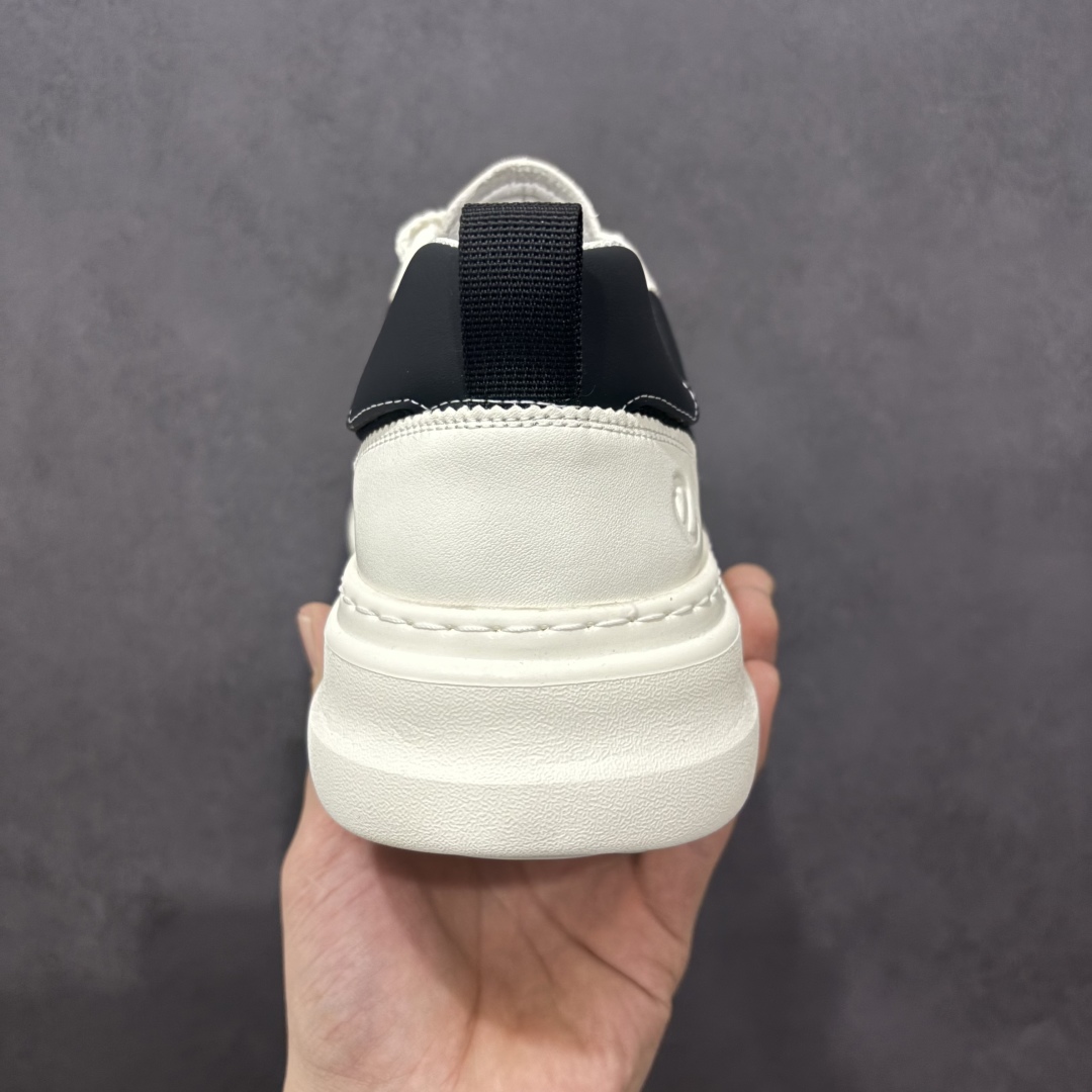 280  ECCO爱步男款休闲鞋 25年新品舒适耐磨平底板鞋