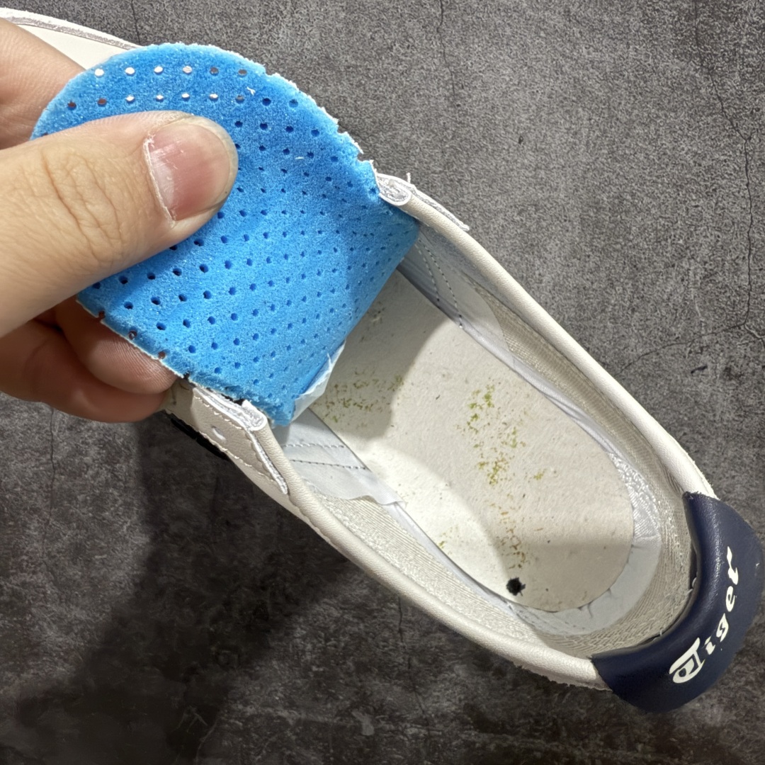 图片[7]-【LW纯原版】Asics Onitsuka Tiger MEXICO 66 亚瑟士鬼冢虎复古经典板鞋 藏蓝色 原版开发 头层牛皮 版型不错 皮料质感相对市场ph mok 小羊皮版本要差一些 这个品质价格偏高 不太推荐 尺码：36 37 37.5 38 39 39.5 40 40.5 41.5 42 42.5 43.5 44 45-选品中心
