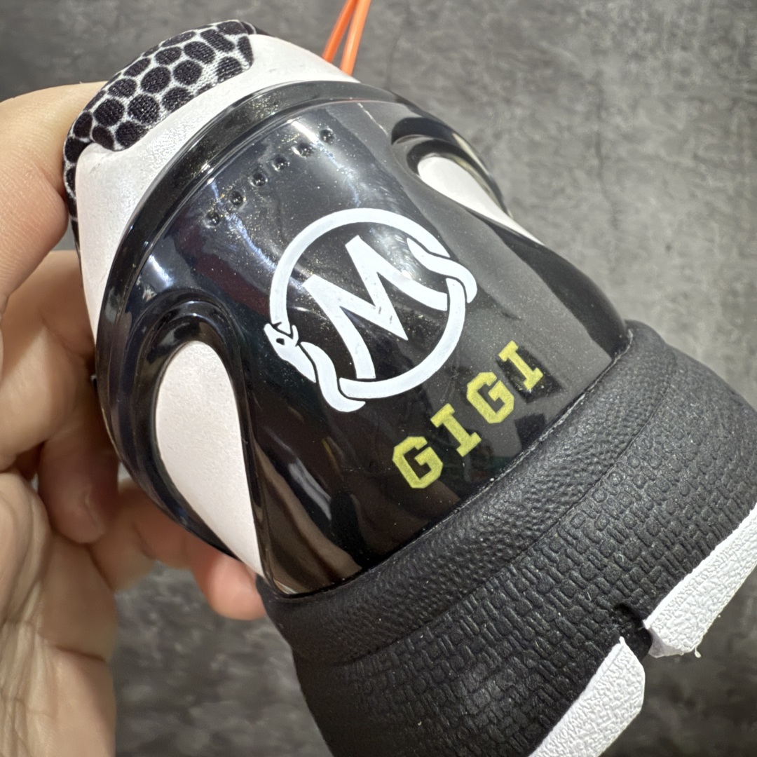 图片[2]-【Star版本】Nike Zoom Kobe 6 Protro \”Mambacita Sweet 16\”GiGi 曼巴基金会 黑白 史上最强复刻 私人团队订单 细节完美对比公司货 前掌超大Zoom Turbo气垫 后掌EVA缓震 真正的原汁原味 还原ZP脚感 全身鞋材卡料色独家定制 唯一正确喷漆工艺Swoosh 正确凹凸蛇鳞工艺 正确鞋面渐变效果 内全置真动飞态线 独立原厂模具 最大尺码达到48.5码 首批不拼图大几率过验 亲测已过 支持各种高强度实战 无需担心 上脚价 补货周期极长 脚宽建议买大半码 科比系列前掌偏窄 不影响二次销售 支持七天无理由退换 尺码：40 40.5 41 42 42.5 43 44 44.5 45 45.5 46 47.5 48.5-选品中心