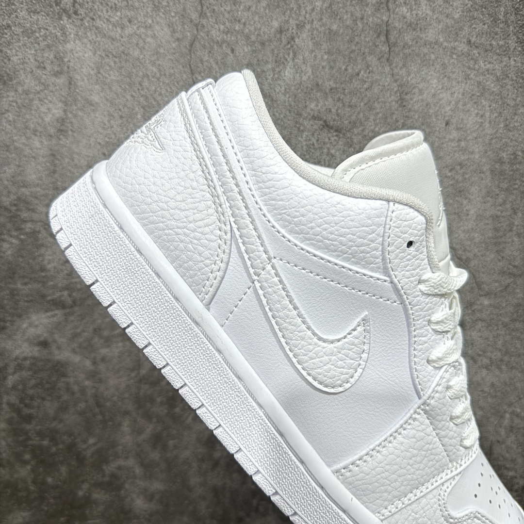 图片[7]-【小dt版本】Air Jordan AJ1 Low 低帮 纯白 553558-130 全新流水线出品 DT版本唯一平替选择 市场第二梯队最强版 全部原鞋开发 原楦原纸板开发 全鞋电脑针车 原厂内置全掌气垫 原盒内在原标 唯一Zp原版鞋带绑法 免检产品 全新2022版型 全头层皮料 完美零毛边处理 原厂配置全掌气垫 价格定位良心 尺码：36 36.5 37.5 38 38.5 39 40 40.5 41 42 42.5 43 44 44.5 45 46-选品中心
