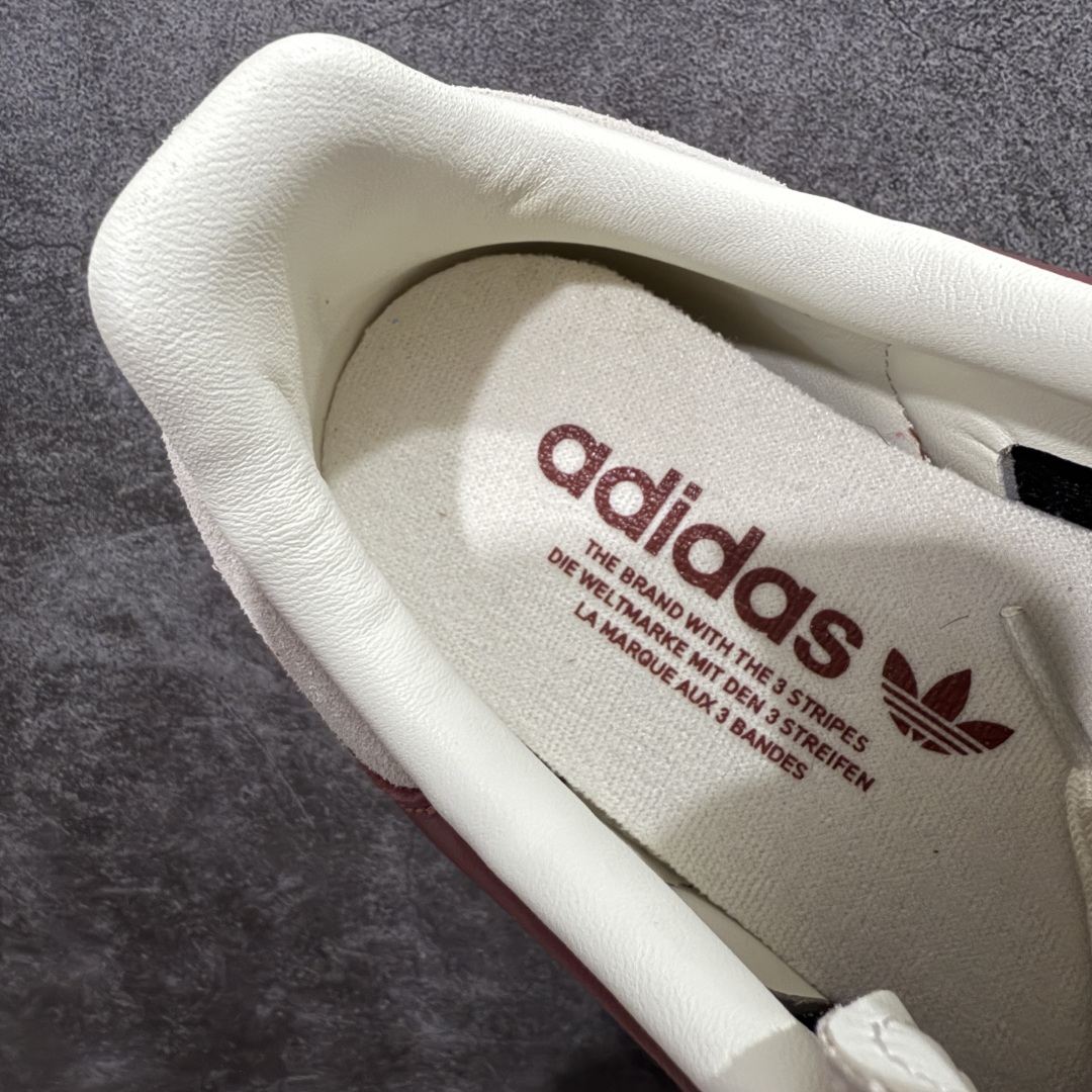 图片[9]-【CG纯原】市面最顶级品质没有之一！ 此版鞋身全部采用进口原厂头层皮 原厂头层 区分市面偷工减料！ Adidas Originals Samba 桑巴德训鞋 红白 原版原楦原材，99.999%还原度 鞋带都是原厂的，系鞋带的方式都同步ZP！ 货号：JI3216 尺码：36 36.5 37 38 38.5 39 40 40.5 41 42 42.5 43 44 44.5 45-选品中心