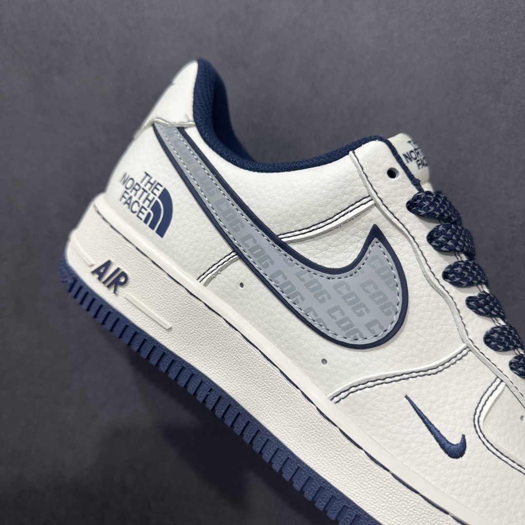 260  【定制版】Nike Air Force 1'07 Low 北面联名 CDG深蓝线 空军一号低帮休闲板鞋 HH7518-051