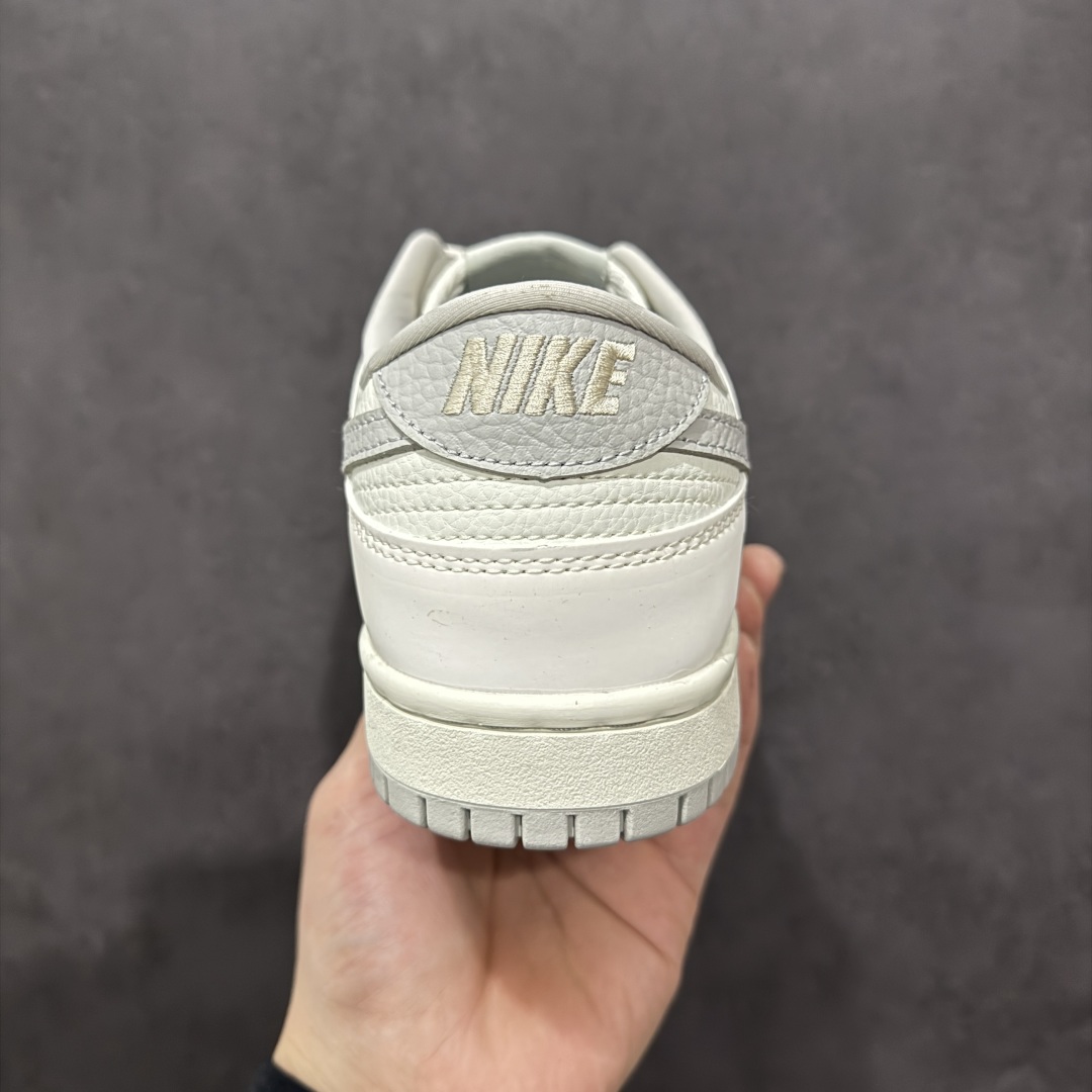 280  【定制版】Nike SB Dunk Low 联名三勾 米灰配色 低帮休闲运动滑板板鞋 SC9207-401