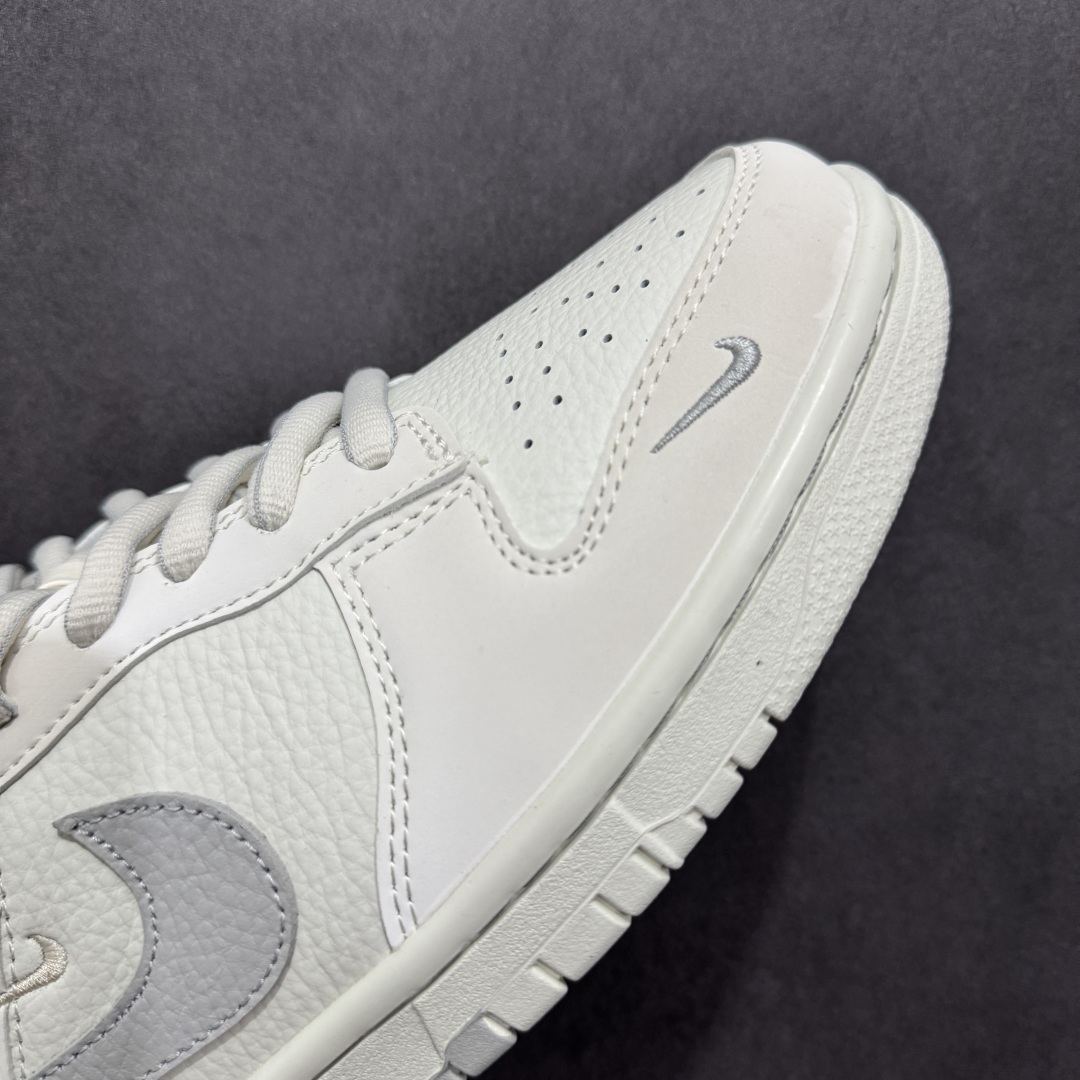 280  【定制版】Nike SB Dunk Low 联名三勾 米灰配色 低帮休闲运动滑板板鞋 SC9207-401