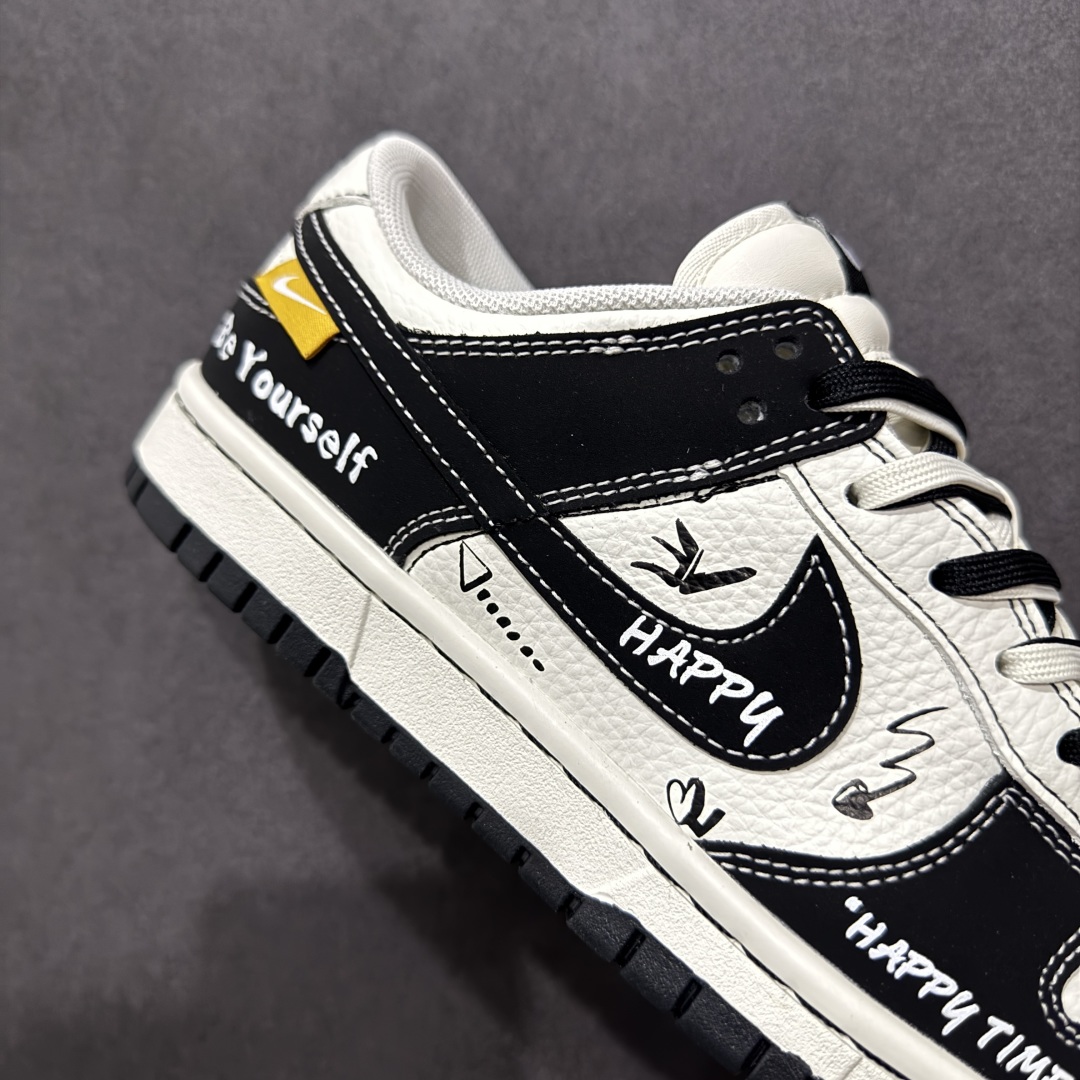 260  【定制版】Nike SB Dunk Low 白黑涂鸦  CY5979-119