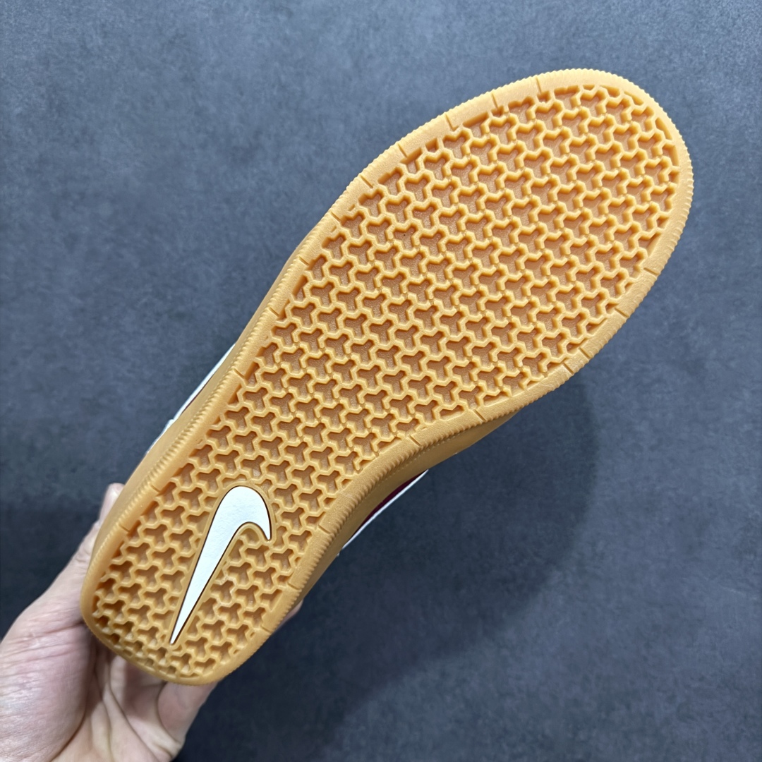 图片[9]-【公司级】Nike SB Force 58 硫化杯底 传统篮球风格 原楦版型 Nike SB Force 58 男/女滑板鞋采用包边设计 经久耐穿 硫化结构则有效提升灵活性 穿上这款创意力作 助你耀动街头 采用帆布和翻毛皮组合材料 融入打孔设计 为你打造彰显经典篮球风范的整体造型 货号：dv5477-604 尺码：36 36.5 37.5 38 38.5 39 40 40.5 41 42 42.5 43 44 45-选品中心