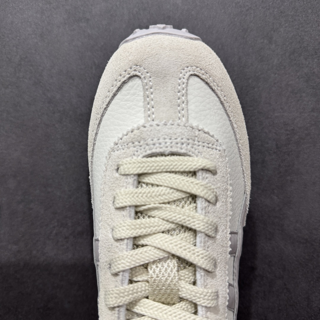 图片[8]-【公司级】Onitsuka Tiger鬼塚虎/鬼冢虎阿甘鞋EDR 78™休闲鞋78系列 中性休闲运动鞋 复古风的日常百搭神器它的设计灵感来源于经典跑步鞋，简约又不失时尚感。经典配色让整双鞋看起来特别温暖，搭配牛仔裤或者休闲裤都非常合适。鞋身采用优质材料制成，穿着起来轻便又舒适，长时间走路也不会觉得累。这双鞋的设计细节也很用心，鞋底纹路清晰，抓地力强，适合各种场合。无论是日常通勤还是周末出游，它都能成为你的最佳拍档。 尺码： 36-45 含半码 编码： FS220240-选品中心