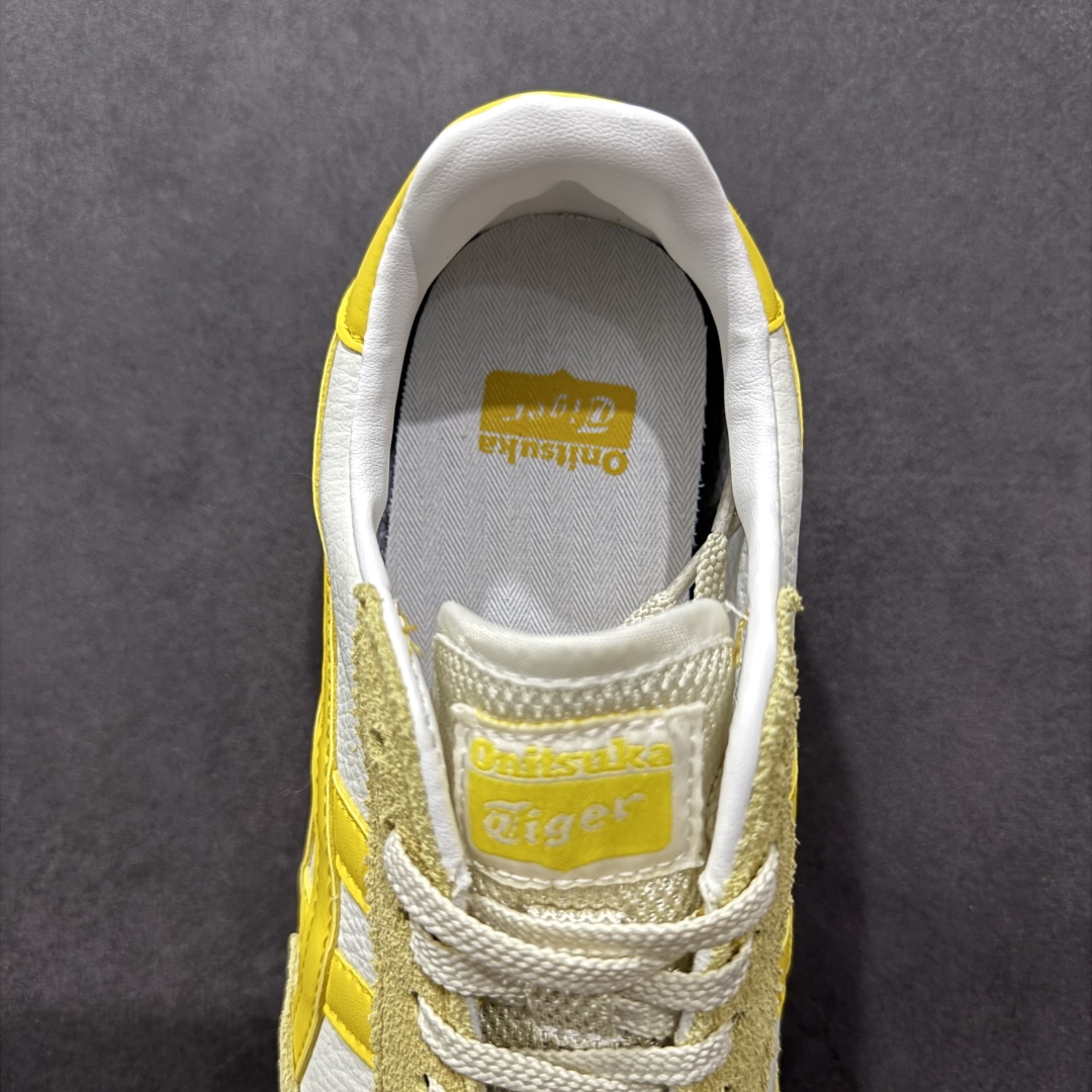 图片[7]-【公司级】Onitsuka Tiger鬼塚虎/鬼冢虎阿甘鞋EDR 78™休闲鞋78系列 中性休闲运动鞋 复古风的日常百搭神器它的设计灵感来源于经典跑步鞋，简约又不失时尚感。经典配色让整双鞋看起来特别温暖，搭配牛仔裤或者休闲裤都非常合适。鞋身采用优质材料制成，穿着起来轻便又舒适，长时间走路也不会觉得累。这双鞋的设计细节也很用心，鞋底纹路清晰，抓地力强，适合各种场合。无论是日常通勤还是周末出游，它都能成为你的最佳拍档。 尺码： 36-45 含半码 编码： FS220240-选品中心
