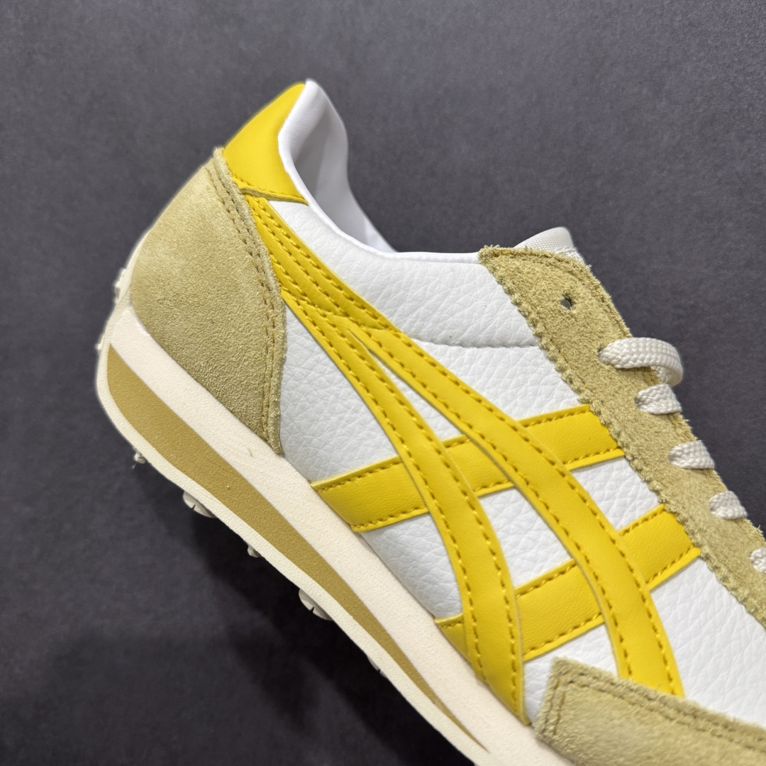 图片[6]-【公司级】Onitsuka Tiger鬼塚虎/鬼冢虎阿甘鞋EDR 78™休闲鞋78系列 中性休闲运动鞋 复古风的日常百搭神器它的设计灵感来源于经典跑步鞋，简约又不失时尚感。经典配色让整双鞋看起来特别温暖，搭配牛仔裤或者休闲裤都非常合适。鞋身采用优质材料制成，穿着起来轻便又舒适，长时间走路也不会觉得累。这双鞋的设计细节也很用心，鞋底纹路清晰，抓地力强，适合各种场合。无论是日常通勤还是周末出游，它都能成为你的最佳拍档。 尺码： 36-45 含半码 编码： FS220240-选品中心