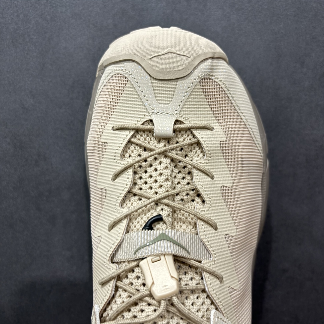 图片[8]-【绿x版】Hoka W Hopara 2 霍帕拉系列水路两用溯溪涉水休闲户外露营凉鞋 作为先锋品牌的 HOKA ONE ONE总是以独特的方式 HOPARA是一款溯溪鞋 又名排水鞋 可长期用于涉水和溯溪 保护脚底和脚趾的安全和舒适 鞋面材料速干 透气 耐磨 鞋底防滑 耐磨 抓地能力强 出于安全考虑 设计要求较高-涉水溯溪过程中 水 泥沙 可以直接从鞋内大孔排出 细纹鞋底使在岩石上抓地能力强 避免打滑 而上路后 鞋面具有快干透气等优点 尺码：36 36.5 37.5 38 39 40 40.5 41 42 42.5 43 44 45-选品中心