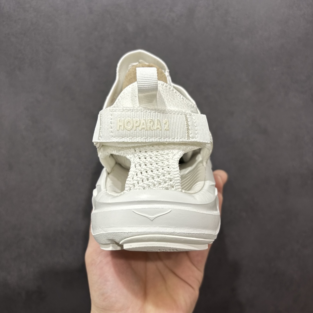 图片[4]-【绿x版】Hoka W Hopara 2 霍帕拉系列水路两用溯溪涉水休闲户外露营凉鞋 作为先锋品牌的 HOKA ONE ONE总是以独特的方式 HOPARA是一款溯溪鞋 又名排水鞋 可长期用于涉水和溯溪 保护脚底和脚趾的安全和舒适 鞋面材料速干 透气 耐磨 鞋底防滑 耐磨 抓地能力强 出于安全考虑 设计要求较高-涉水溯溪过程中 水 泥沙 可以直接从鞋内大孔排出 细纹鞋底使在岩石上抓地能力强 避免打滑 而上路后 鞋面具有快干透气等优点 尺码：36 36.5 37.5 38 39 40 40.5 41 42 42.5 43 44 45-选品中心