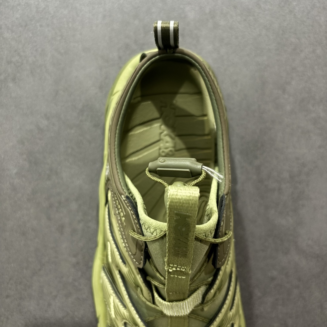 图片[7]-【绿x版】HOKA One One Hopara Sandals 霍帕拉系列水路两用溯溪涉水休闲户外露营凉鞋 作为先锋品牌的 HOKA ONE ONE总是以独特的方式 HOPA RA是一款溯溪鞋 又名排水鞋 可长期用于涉水和溯溪 保护脚底和脚趾的安全和舒适 鞋面材料速干 透气 耐磨 鞋底防滑 耐磨 抓地能力强 出于安全考虑 设计要求较高 涉水溯溪过程中 水 泥沙 可以直接从鞋内大孔排出 细纹鞋底使在岩石上抓地能力强 避免打滑 而上路后 鞋面具有快干透气等优点 尺码：36 36.5 37.5 38 39 40 40.5 41 42 42.5 43 44 45-选品中心