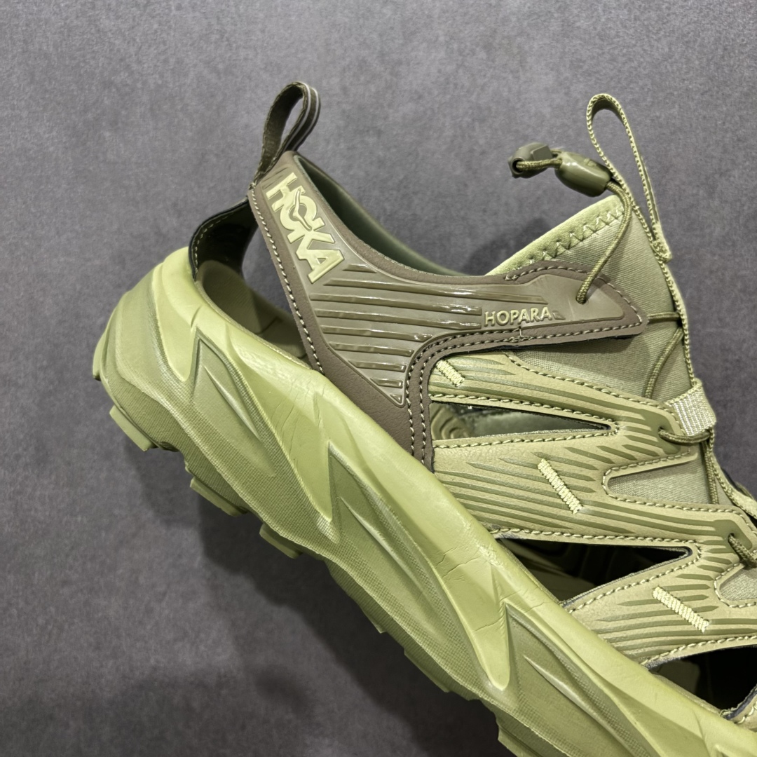 图片[6]-【绿x版】HOKA One One Hopara Sandals 霍帕拉系列水路两用溯溪涉水休闲户外露营凉鞋 作为先锋品牌的 HOKA ONE ONE总是以独特的方式 HOPA RA是一款溯溪鞋 又名排水鞋 可长期用于涉水和溯溪 保护脚底和脚趾的安全和舒适 鞋面材料速干 透气 耐磨 鞋底防滑 耐磨 抓地能力强 出于安全考虑 设计要求较高 涉水溯溪过程中 水 泥沙 可以直接从鞋内大孔排出 细纹鞋底使在岩石上抓地能力强 避免打滑 而上路后 鞋面具有快干透气等优点 尺码：36 36.5 37.5 38 39 40 40.5 41 42 42.5 43 44 45-选品中心