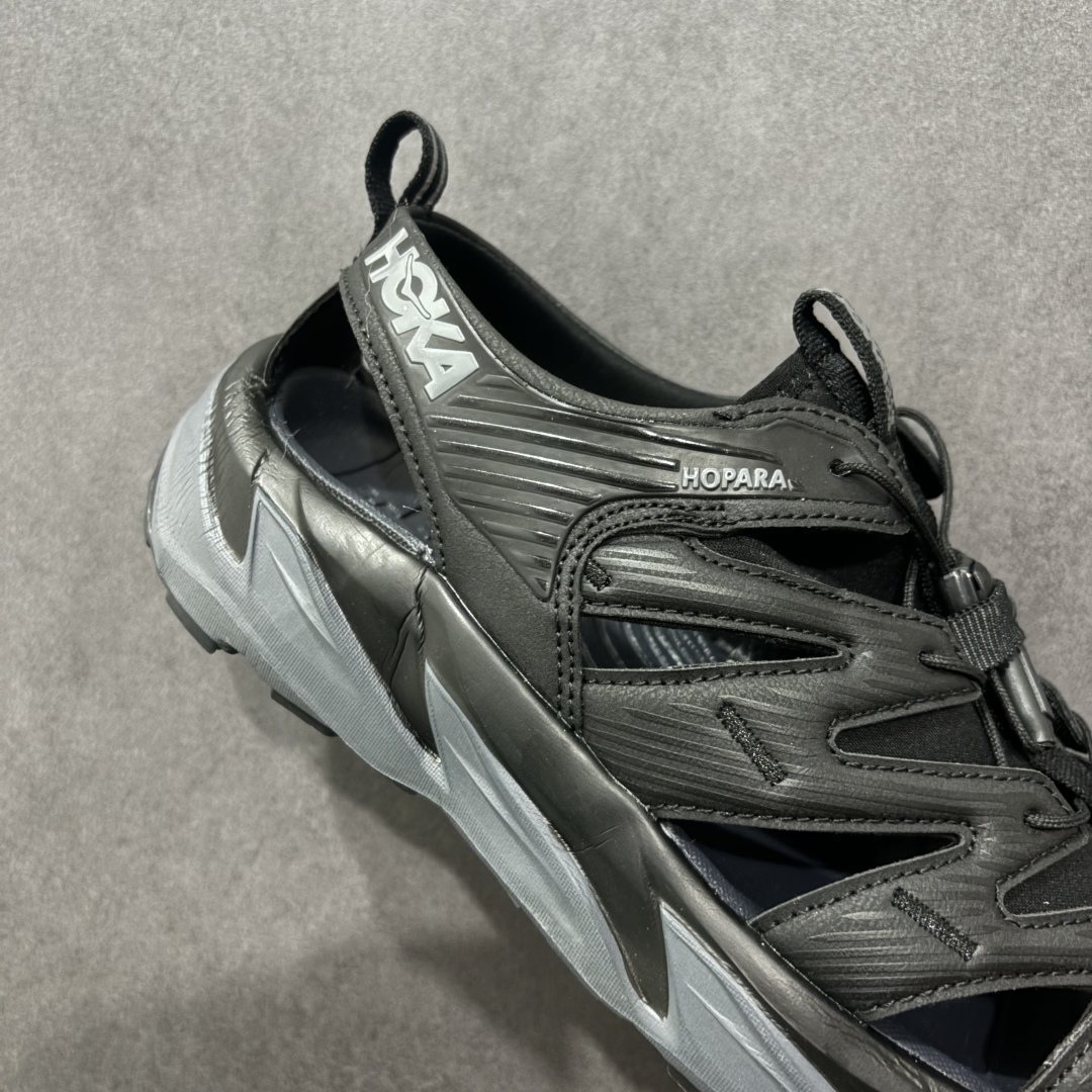 图片[6]-【绿x版】HOKA One One Hopara Sandals 霍帕拉系列水路两用溯溪涉水休闲户外露营凉鞋 作为先锋品牌的 HOKA ONE ONE总是以独特的方式 HOPA RA是一款溯溪鞋 又名排水鞋 可长期用于涉水和溯溪 保护脚底和脚趾的安全和舒适 鞋面材料速干 透气 耐磨 鞋底防滑 耐磨 抓地能力强 出于安全考虑 设计要求较高 涉水溯溪过程中 水 泥沙 可以直接从鞋内大孔排出 细纹鞋底使在岩石上抓地能力强 避免打滑 而上路后 鞋面具有快干透气等优点 尺码：36 36.5 37.5 38 39 40 40.5 41 42 42.5 43 44 45-选品中心