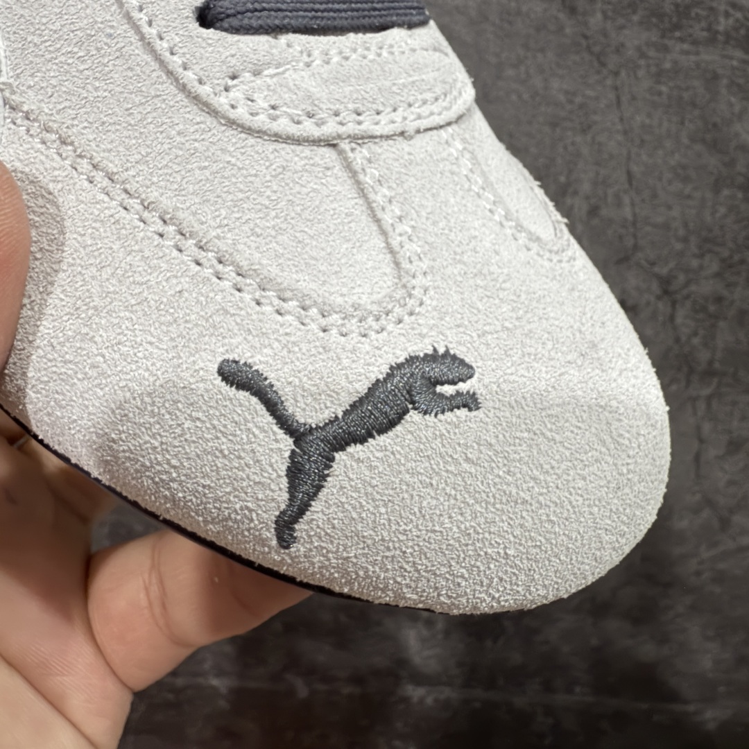 图片[5]-【纯原神版】Puma Speedcat OG Sparco 彪马罗马阿莫尔系列 复古运动休闲赛车跑鞋 市场顶级正确版本 版型 细节 烫金走线区分市面通货 欢迎对比🆚 工厂耗时3个月开发 原装档案原数据纸版楦型 采用鞋面材质(正确二次成型\’猛帮\’成型工艺🆚区别市面版本!!) 外置原数据开发轻量耐磨橡胶大底💪🏻 全球知名运动品牌PUMA宝马赛车系列 融合了宝马车队的标志性配色 以趣味十足又前卫复古的设计引领潮流 将赛道精神融入街头时尚 开启前卫竞速之旅 主打前卫复古风 Roma鞋款的鞋侧以复古的流线造型 缀以宝马经典Logo 巧妙吸睛 而Speedcat鞋款以亮眼三色条纹元素缀以舒适鞋面 赋予了独特的个性美学 演绎赛车的无尽能量 货号：404385-01-选品中心