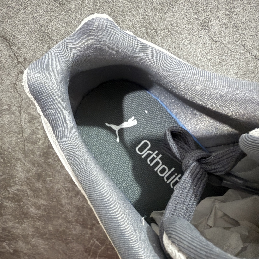 图片[8]-【纯原神版】Puma Speedcat OG Sparco 彪马罗马阿莫尔系列 复古运动休闲赛车跑鞋 市场顶级正确版本 版型 细节 烫金走线区分市面通货 欢迎对比🆚 工厂耗时3个月开发 原装档案原数据纸版楦型 采用鞋面材质(正确二次成型\’猛帮\’成型工艺🆚区别市面版本!!) 外置原数据开发轻量耐磨橡胶大底💪🏻 全球知名运动品牌PUMA宝马赛车系列 融合了宝马车队的标志性配色 以趣味十足又前卫复古的设计引领潮流 将赛道精神融入街头时尚 开启前卫竞速之旅 主打前卫复古风 Roma鞋款的鞋侧以复古的流线造型 缀以宝马经典Logo 巧妙吸睛 而Speedcat鞋款以亮眼三色条纹元素缀以舒适鞋面 赋予了独特的个性美学 演绎赛车的无尽能量 货号：404385-01-选品中心