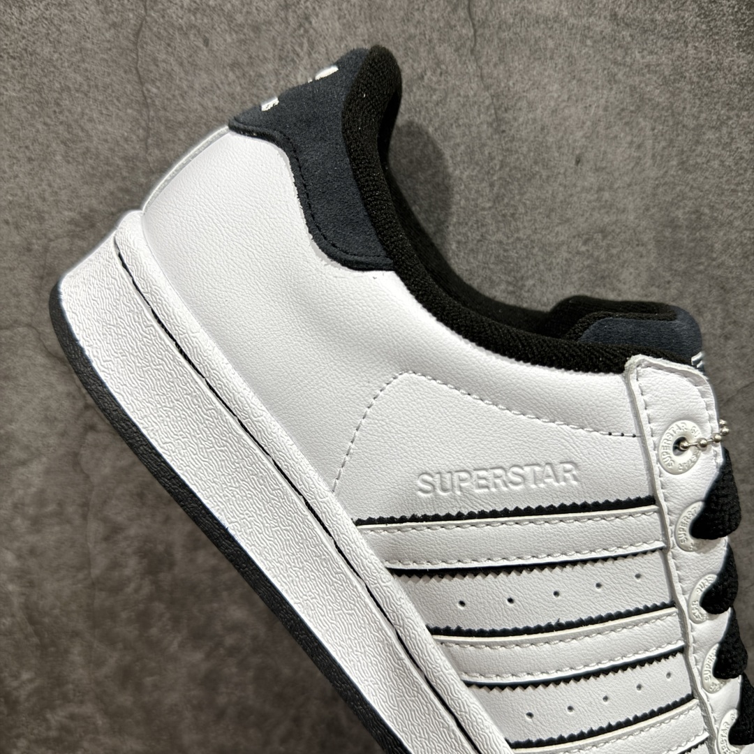  
【纯原】Adidas originals superstar 贝壳头 白黑
采用全新头层拼接皮革材质