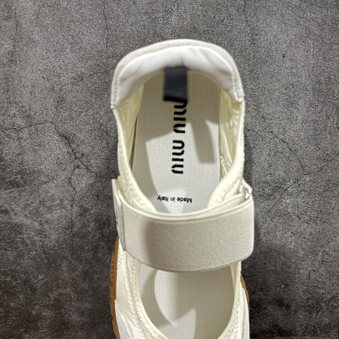 360  【广东纯原版本】Miumiu 25ss Tyre系列春夏新款 饼干鞋 阿甘鞋休闲运动鞋
