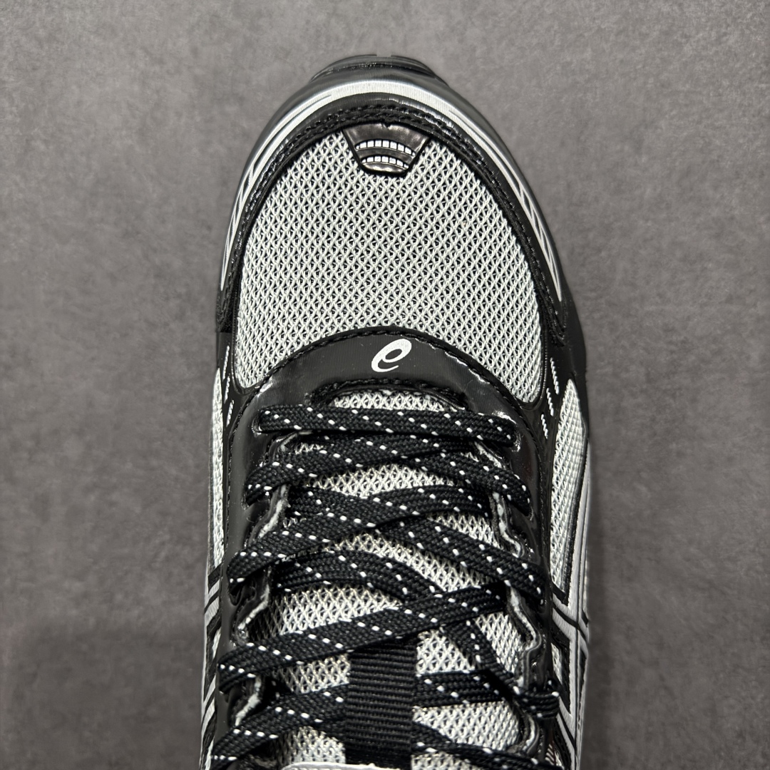 图片[8]-【纯原版】Asics Gel-Kinetic Fluent 纯原版本 亚瑟士运动休闲透气专业跑鞋 新一代缓震未来感跑鞋 鞋面复杂的切割和银色细节极具前卫风格 大底科技十足且独特外观的GEL 不仅在视觉上夺人眼球 同时可提供全天候的舒适缓冲 更多细节后半掌GEL+ 前半掌FFBlast中底科技堆叠 KIKO风的设计语言拼接ASICS鞋体流线 耐磨材质耐磨性强,稳定性高抓地更牢,不易打滑 货号： 1203A591 0013725 尺码：40-45-选品中心