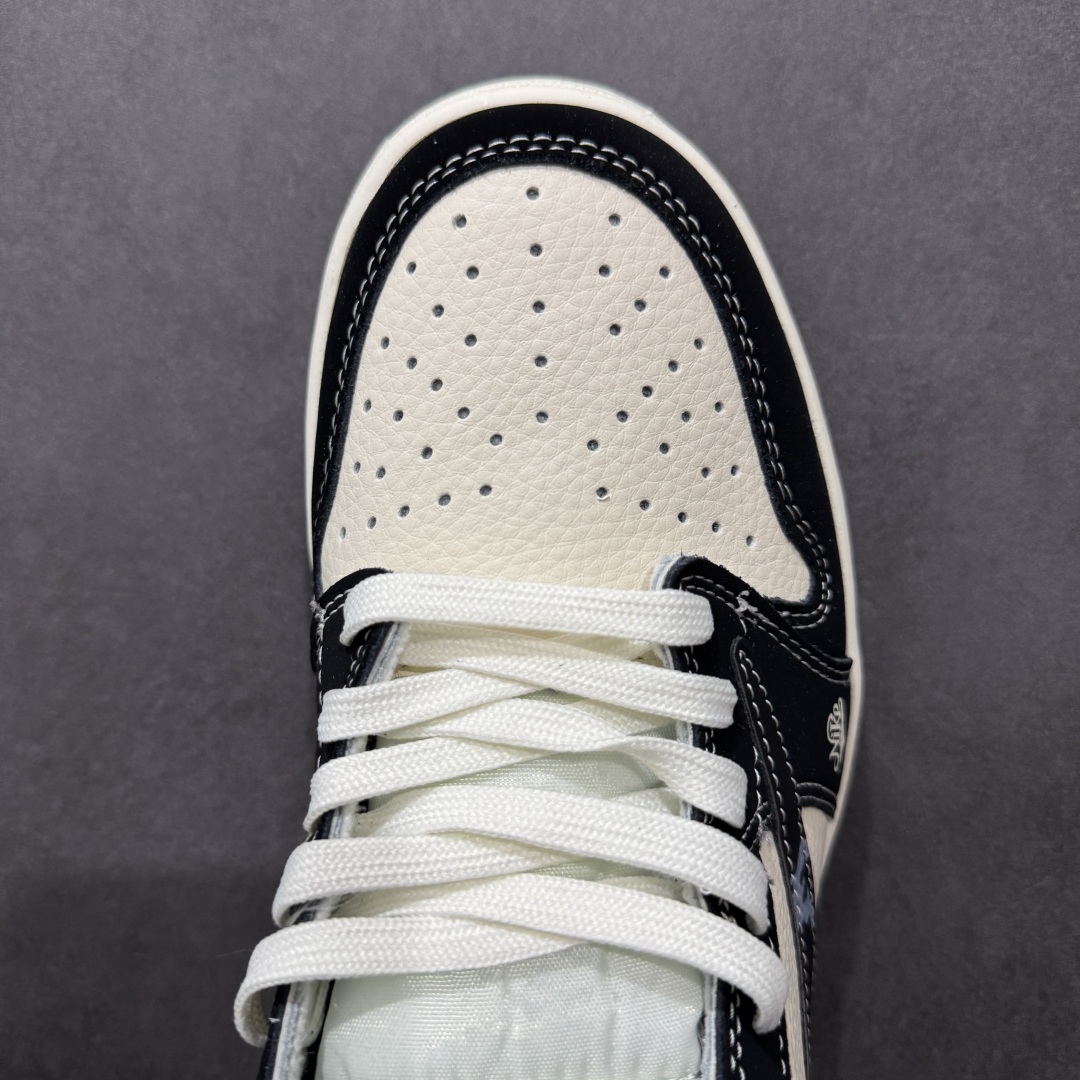 280  【定制版】Travis Scott x Fragment Design x Air Jordan 1 Low OG SP AJ1 乔1 北面联名 米黑涂鸦勾 低帮文化休闲板鞋 XS2024-021
