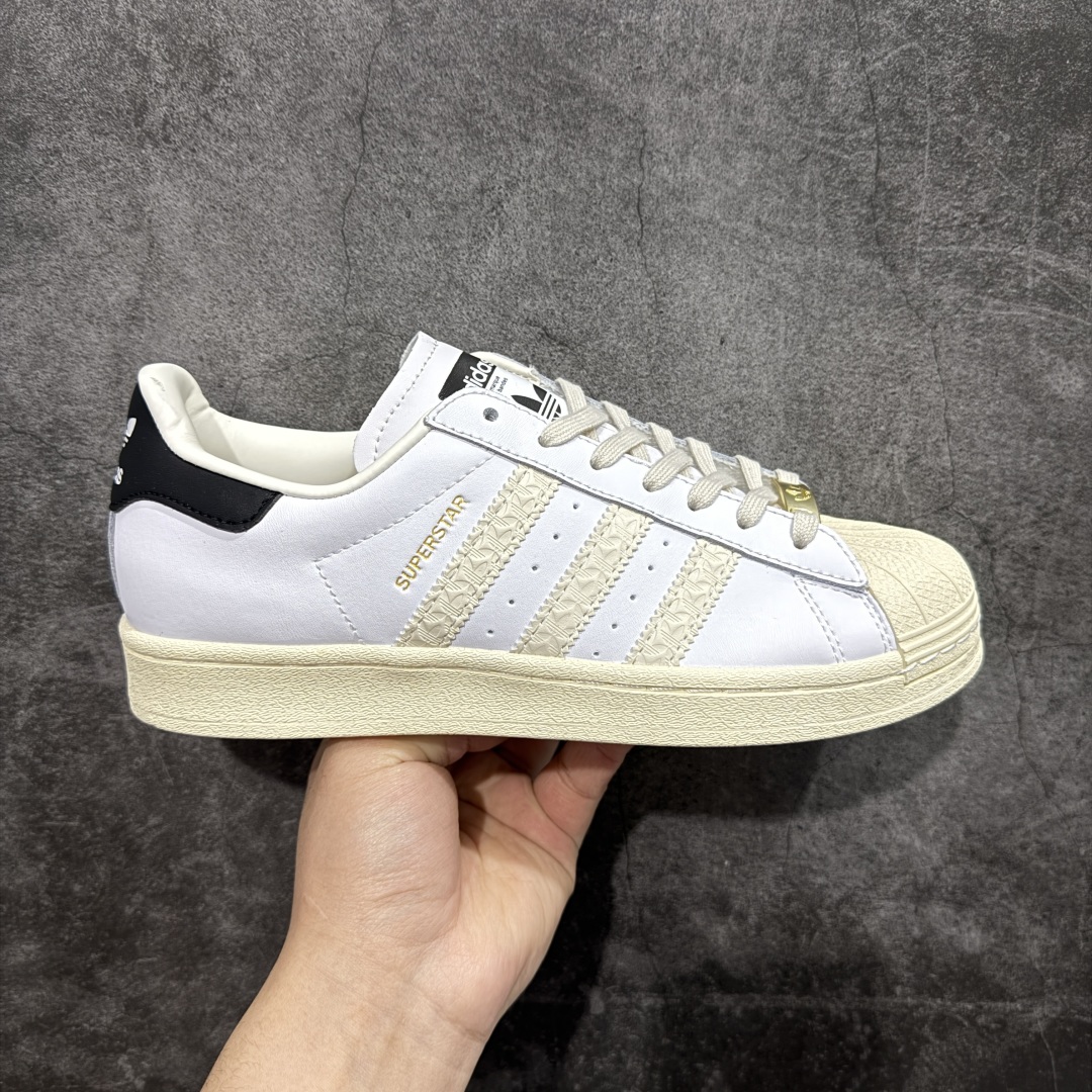    
【纯原版】Adidas Originals Superstar 全新配色
定制贝壳头休闲板鞋 独