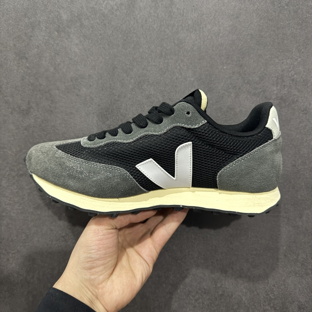  
Veja Leather Extra Sneakers 法国国民V字经典运动 板鞋 #Ins爆款 街