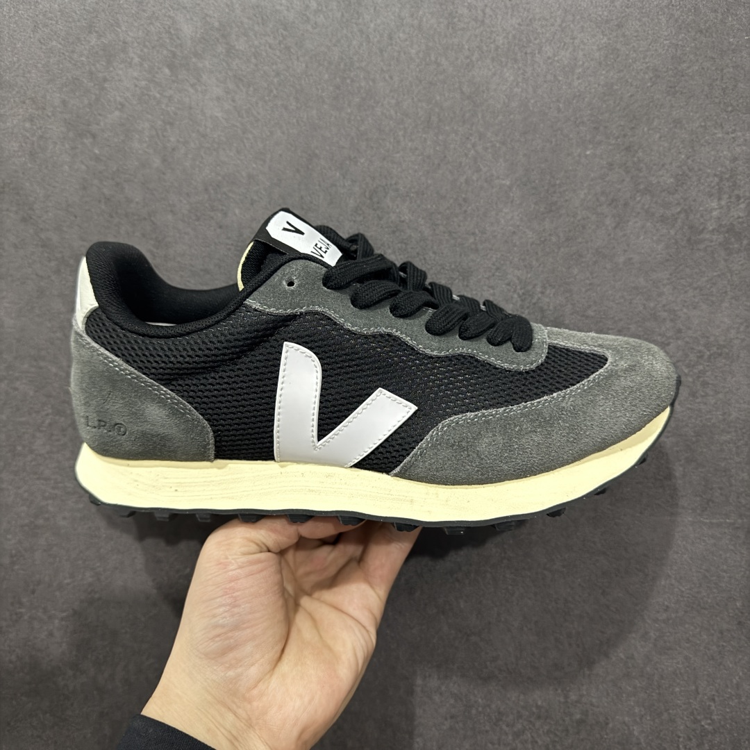  
Veja Leather Extra Sneakers 法国国民V字经典运动 板鞋 #Ins爆款 街