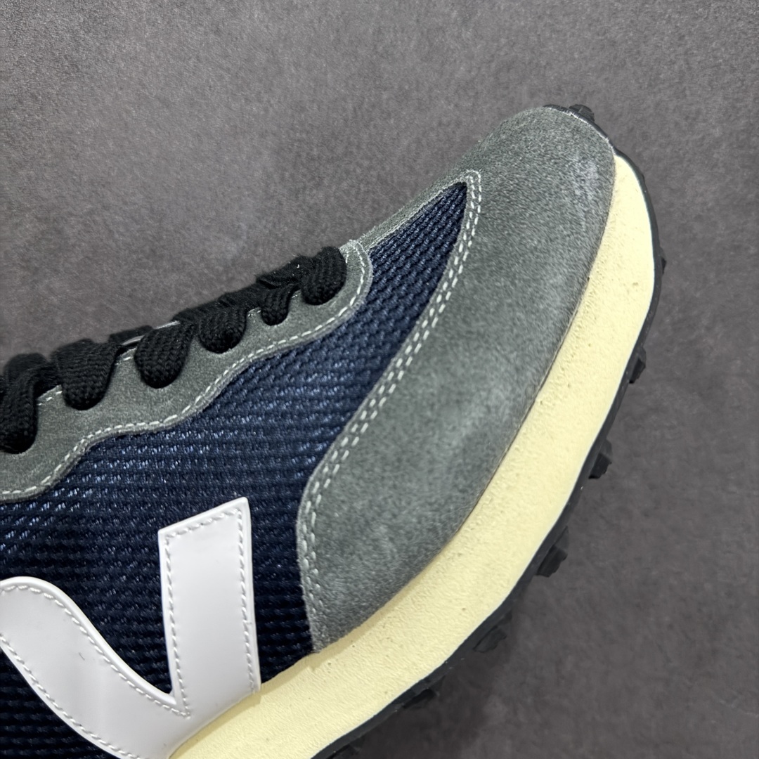  
Veja Leather Extra Sneakers 法国国民V字经典运动 板鞋 #Ins爆款 街